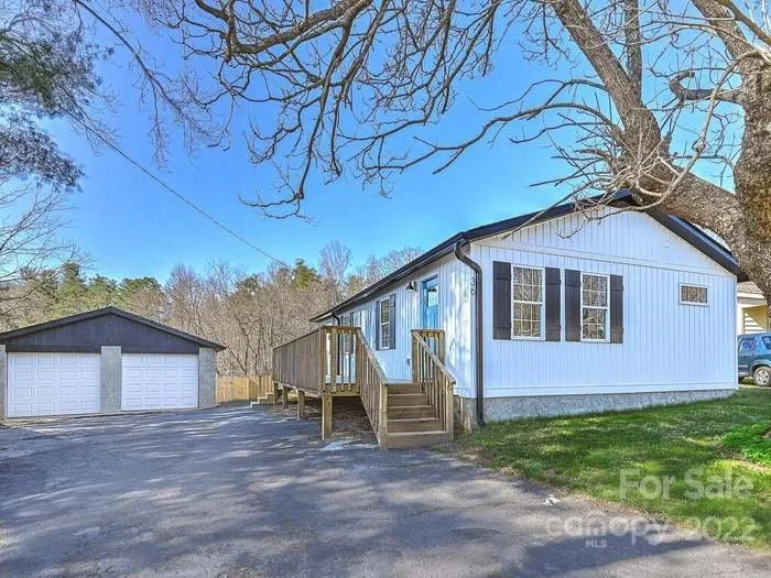 Honey's Recovery House 