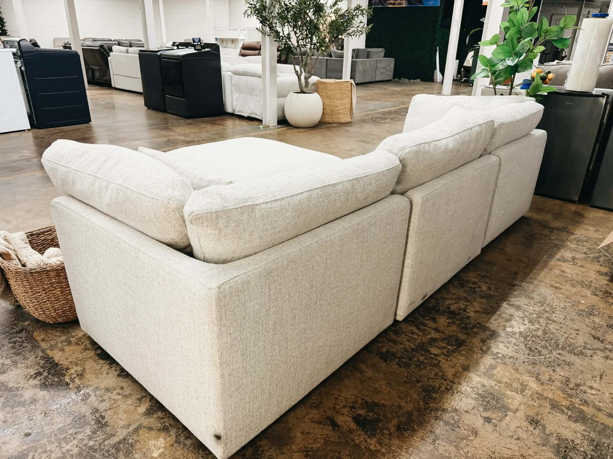 9182deb0-19b5-4c91-8039-5c8ee3990f6e.jfif