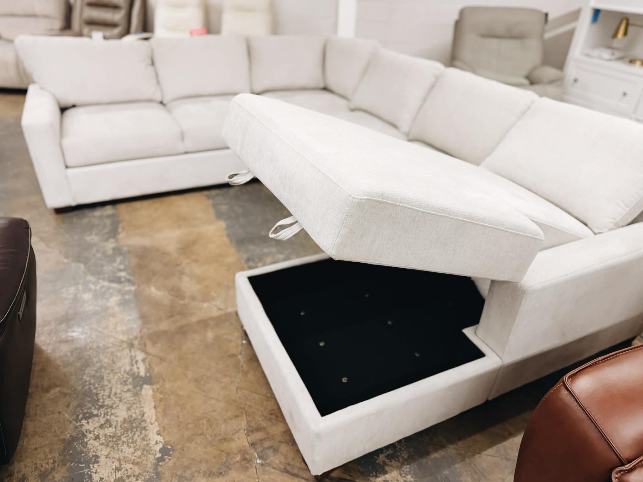 83dd3a4d-1e1b-4f4d-bff4-6e26342efac9.jfif