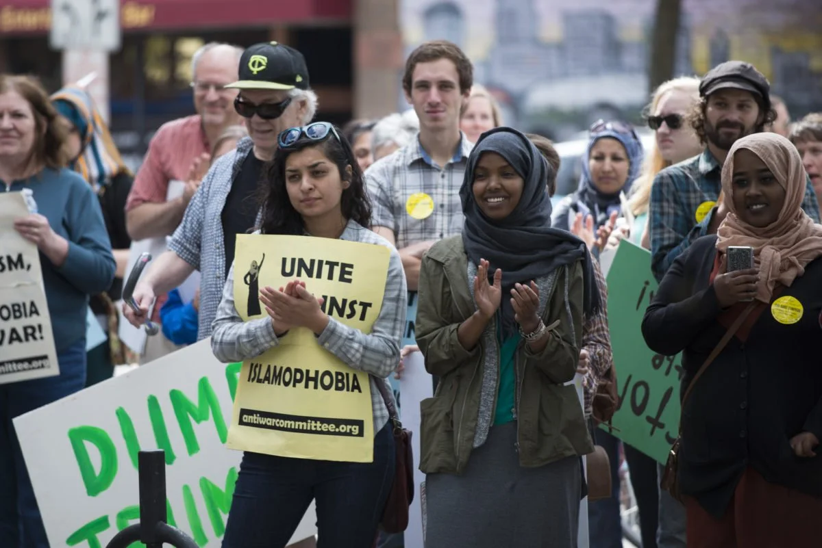 To [not] be a Muslim activist