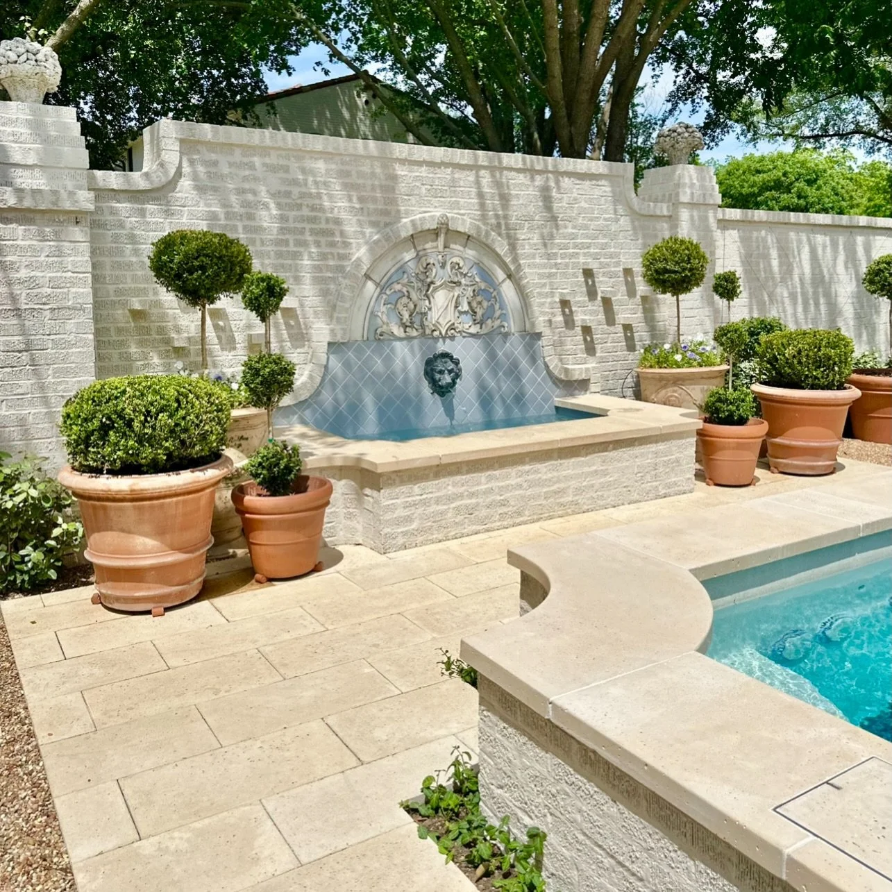 The pool courtyard garden at this Lakewood project. #houcharddesign