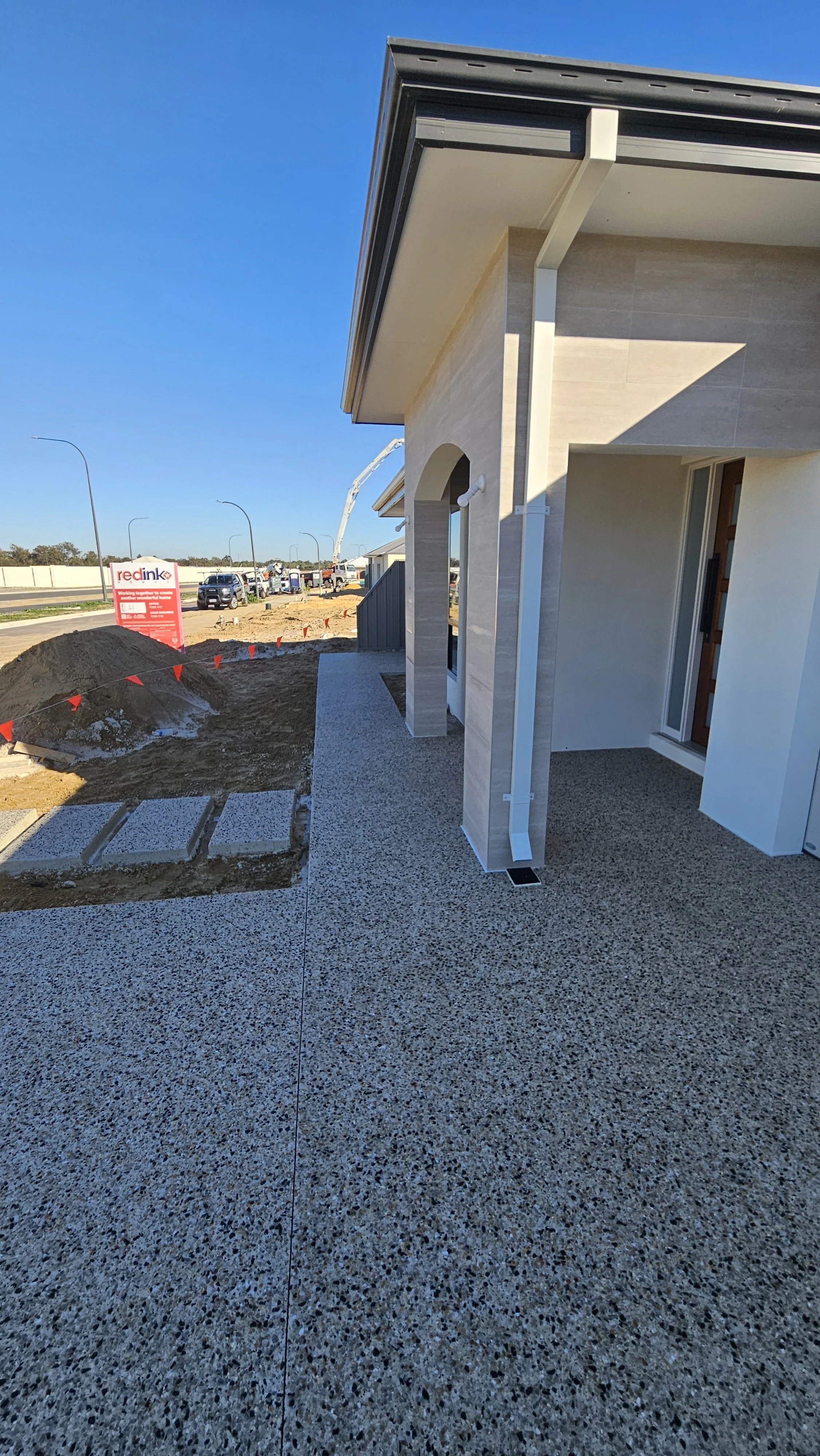 Exposed aggregate concrete in Byford to driveway