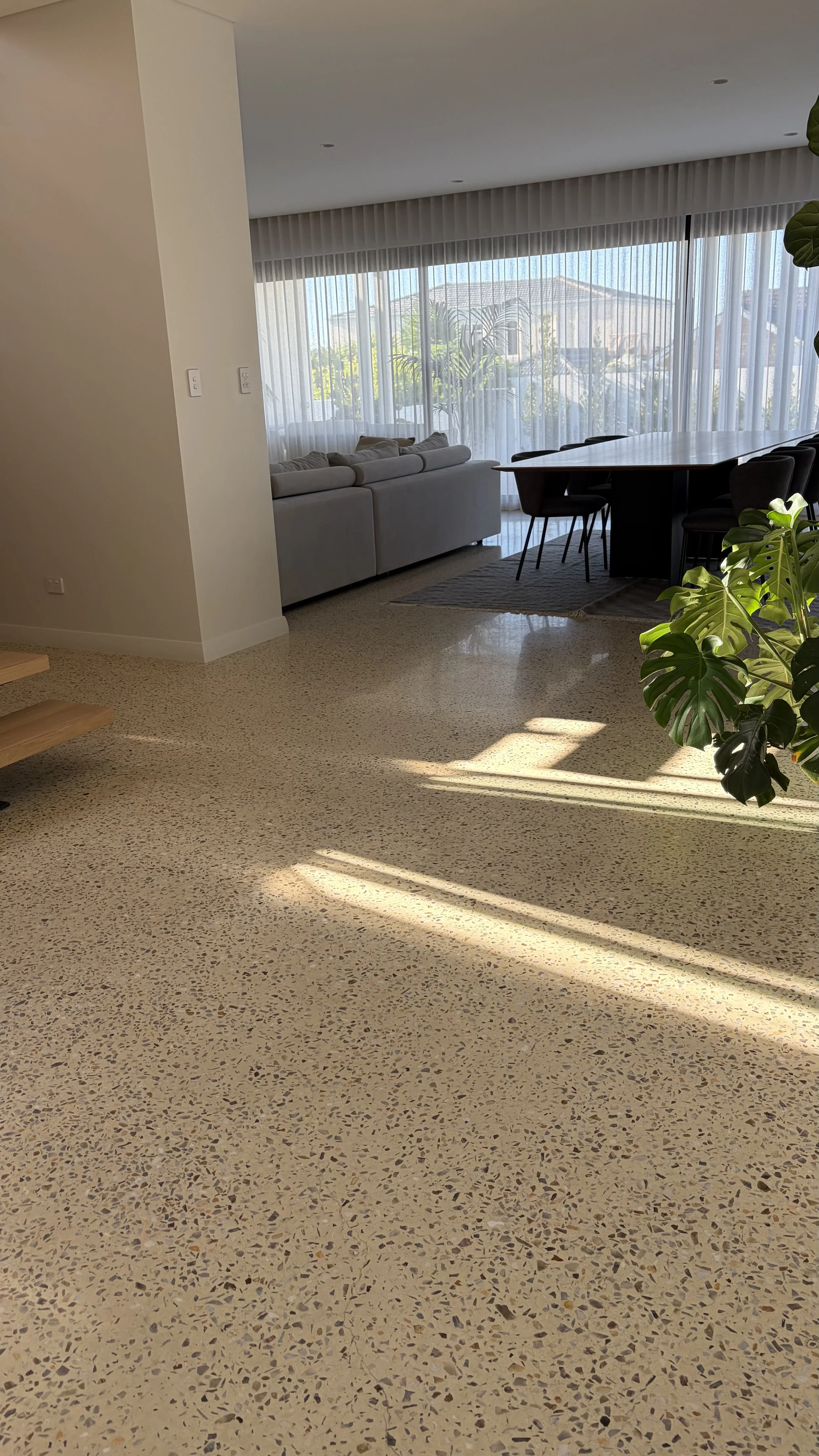 Polished concrete to indoor / internal floor in East Fremantle