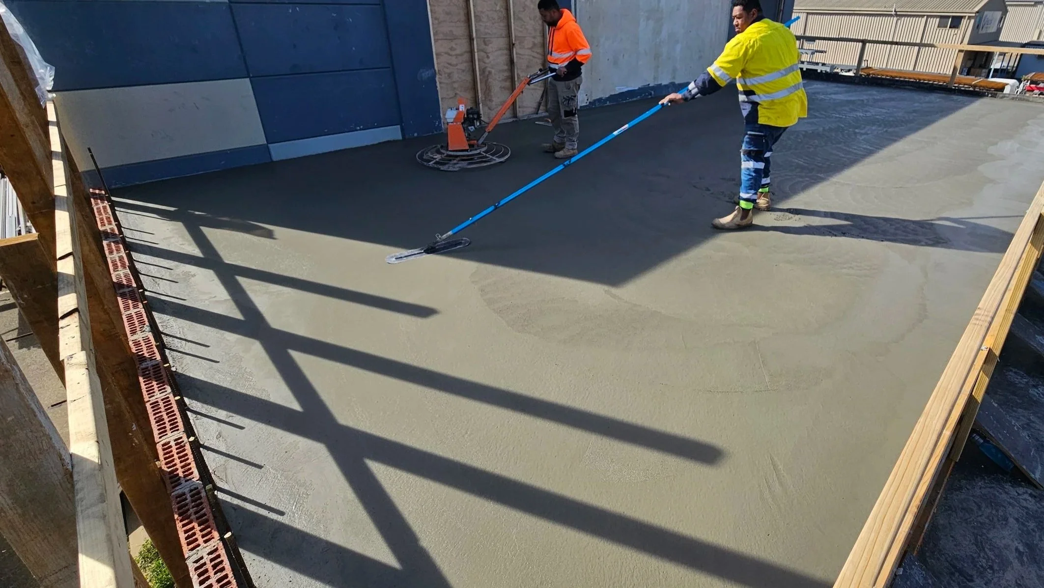 Suspended slab structural concrete in Maddington commercial