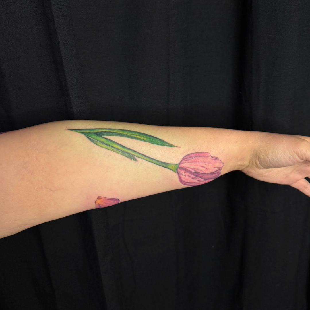 Tulip Arm Tattoo.png