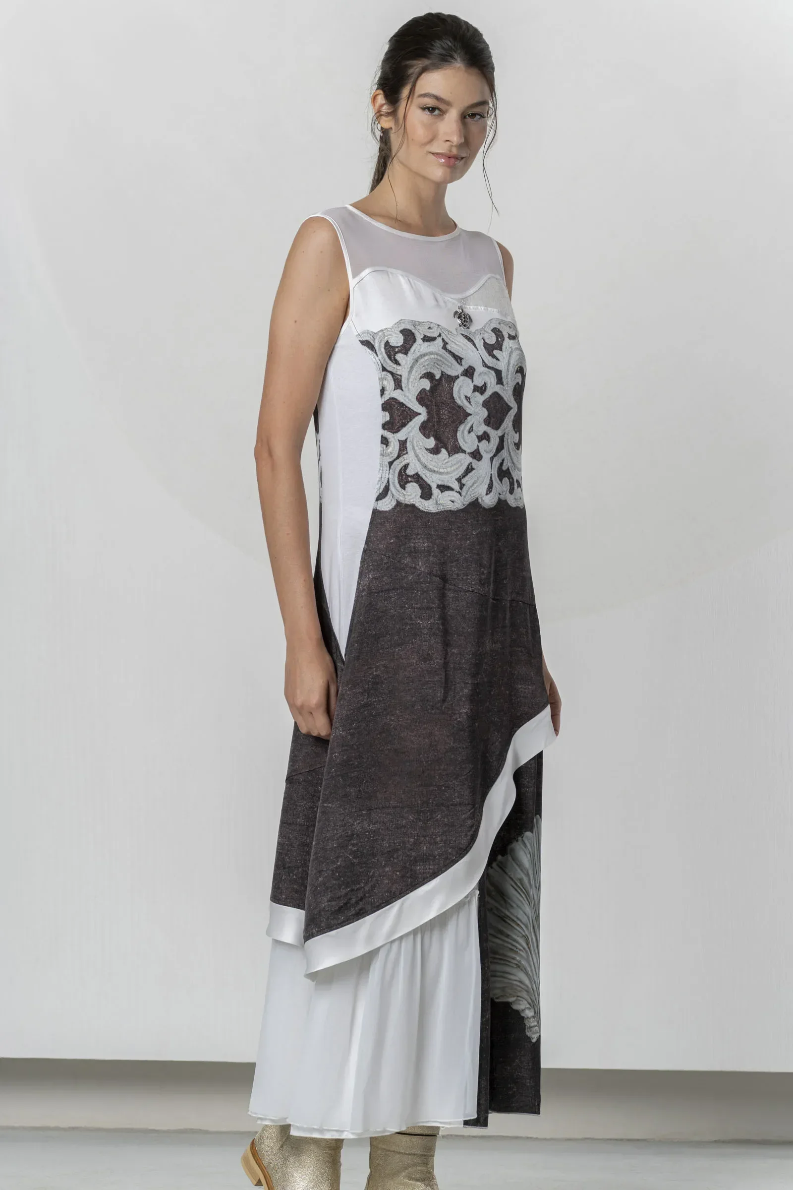 ELP262065100_99491_4.webp