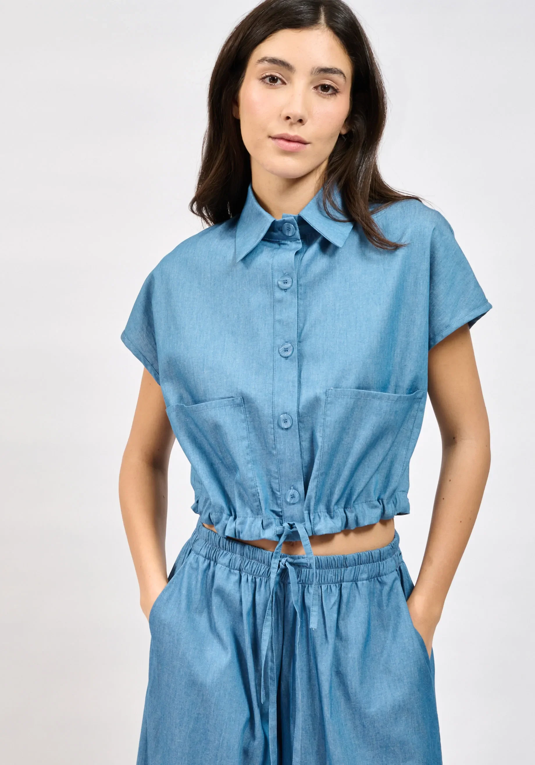 LUMA SHIRT_2-1840x2632.webp