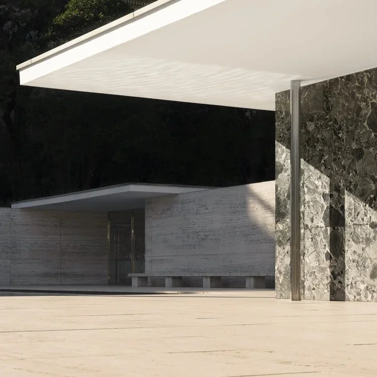 Barcelona_Pavilion_Van_Der_Rohe_03.jpg