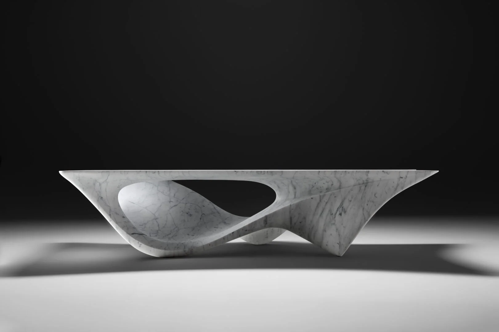 ZHA_Minera-Table-for-Neutra_Photo-by-Leo-Torri-Studio_01-1-1620x1080.jpg