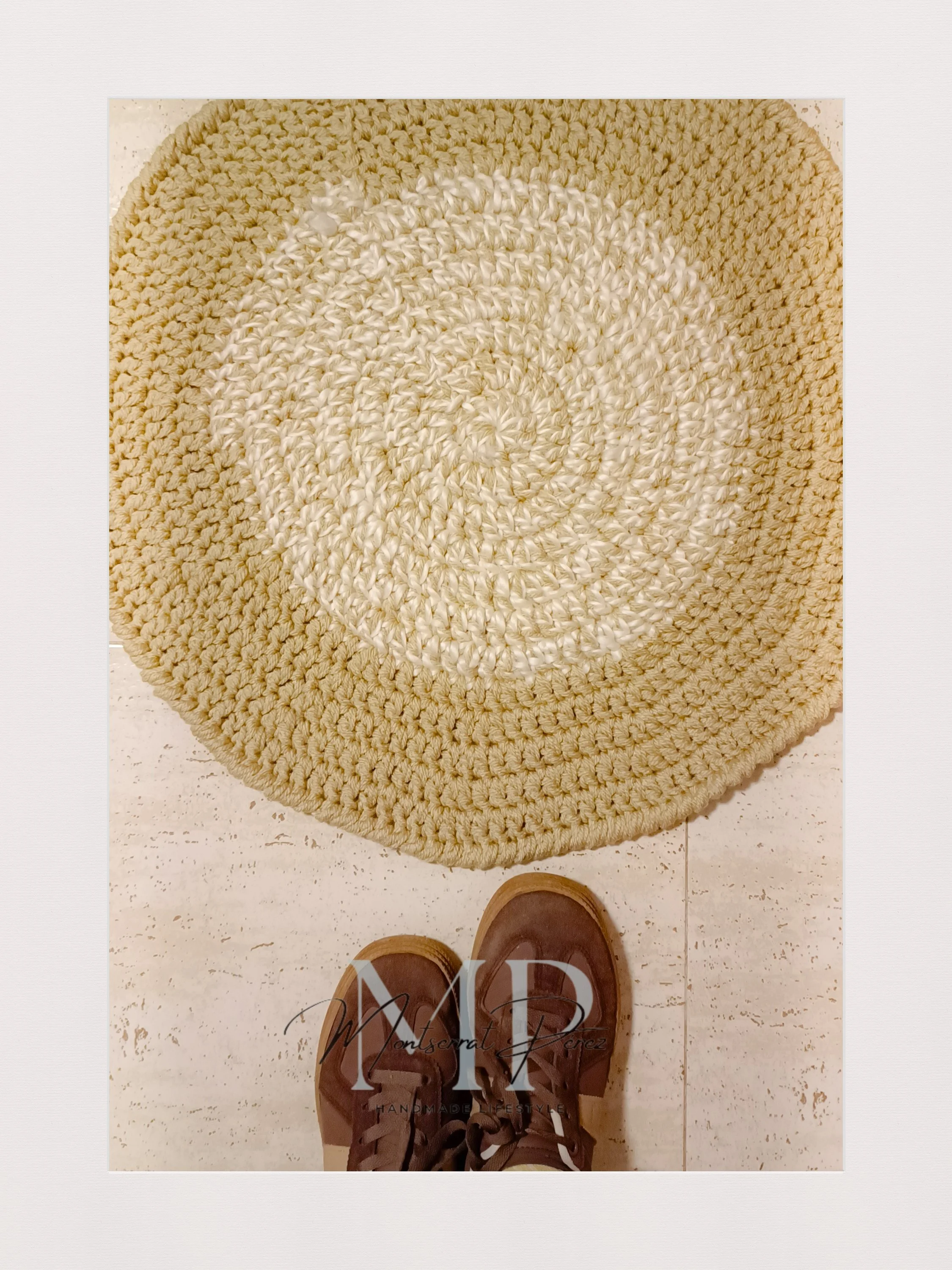 Alfombra Redonda Tejida a Mano (Bajo Pedido)