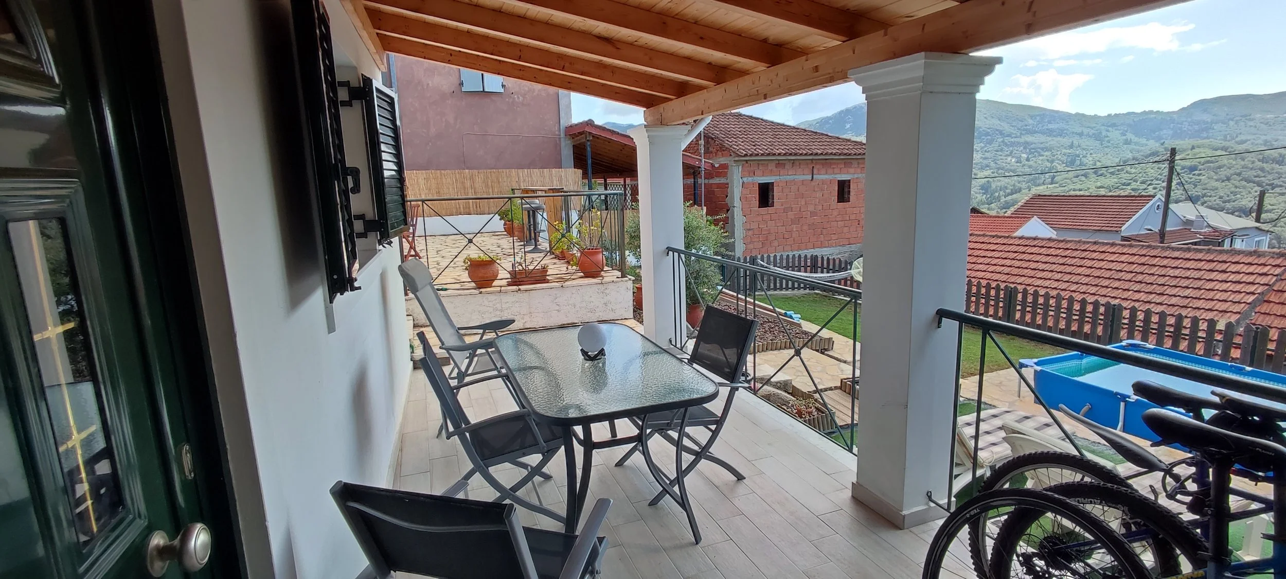 Detached small house in Aspiotades