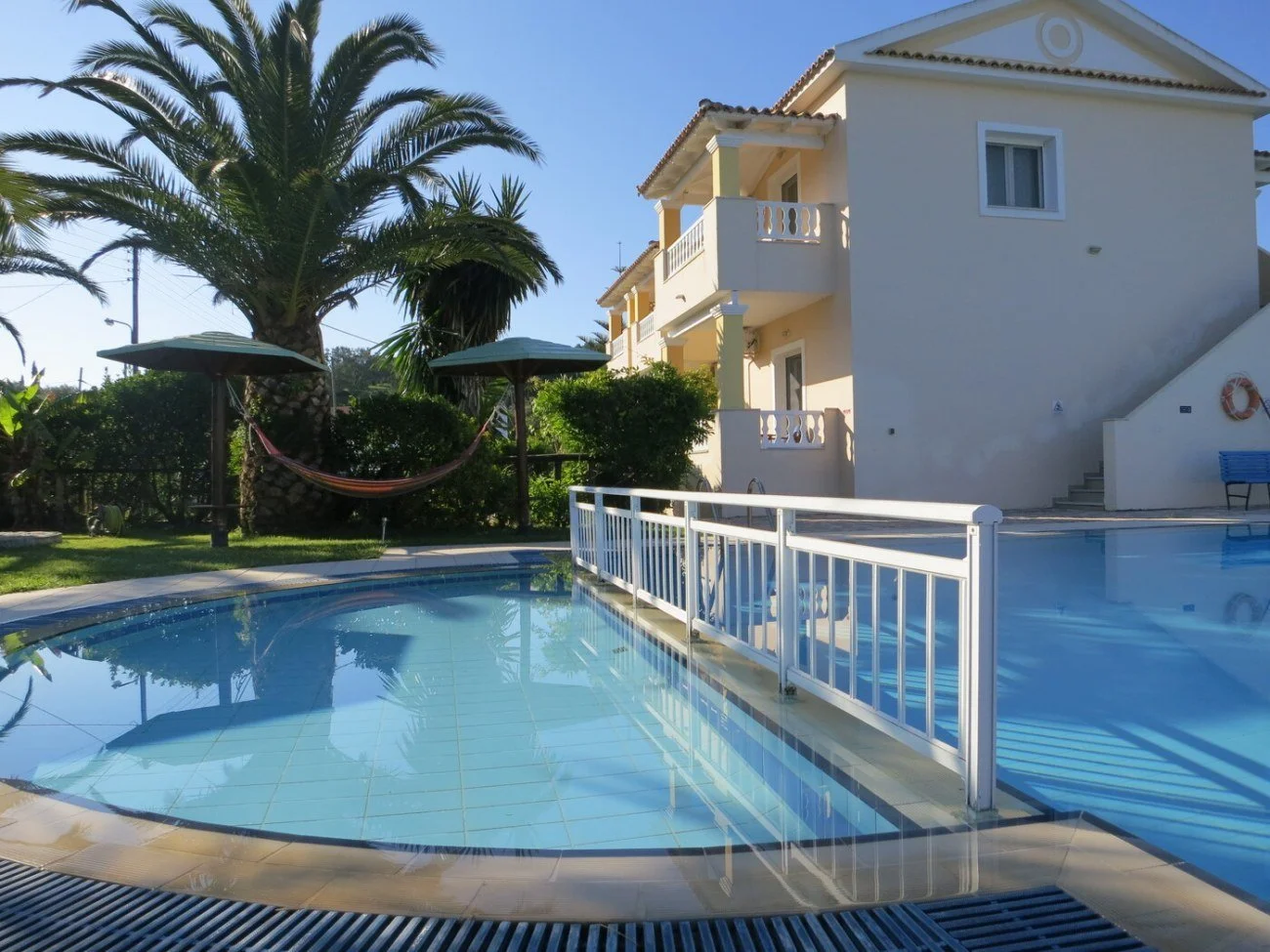 Arillas complex.jpg