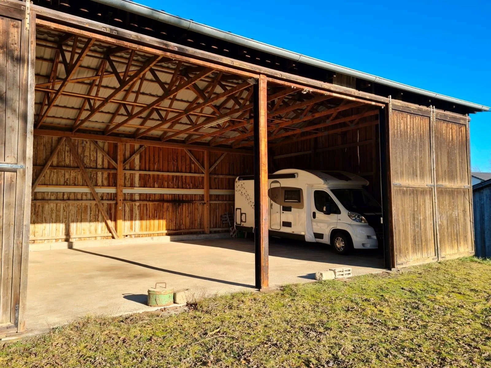 Unterstellplätze für Wohnmobile in 84036 Kumhausen