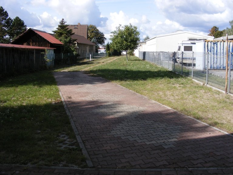 Lübben-Spreewald-Aussenstellplätze-für-Caravan-Wohnmobile-und-Boote-768x576-1.jpg