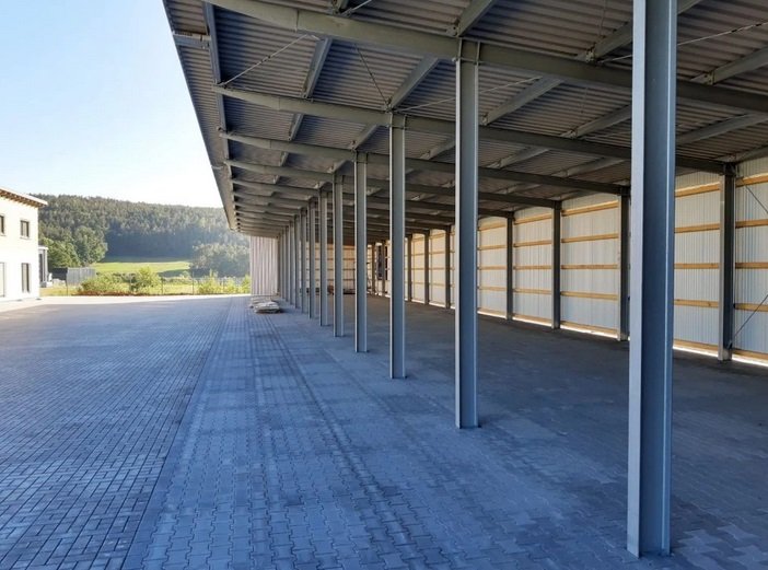 Unterstellplatz-Oberpfalz-fuer-Reisemobile-Wohnmobile-Wohnwagen-und-Caravan.jpg