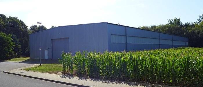 halle-aussen.jpg
