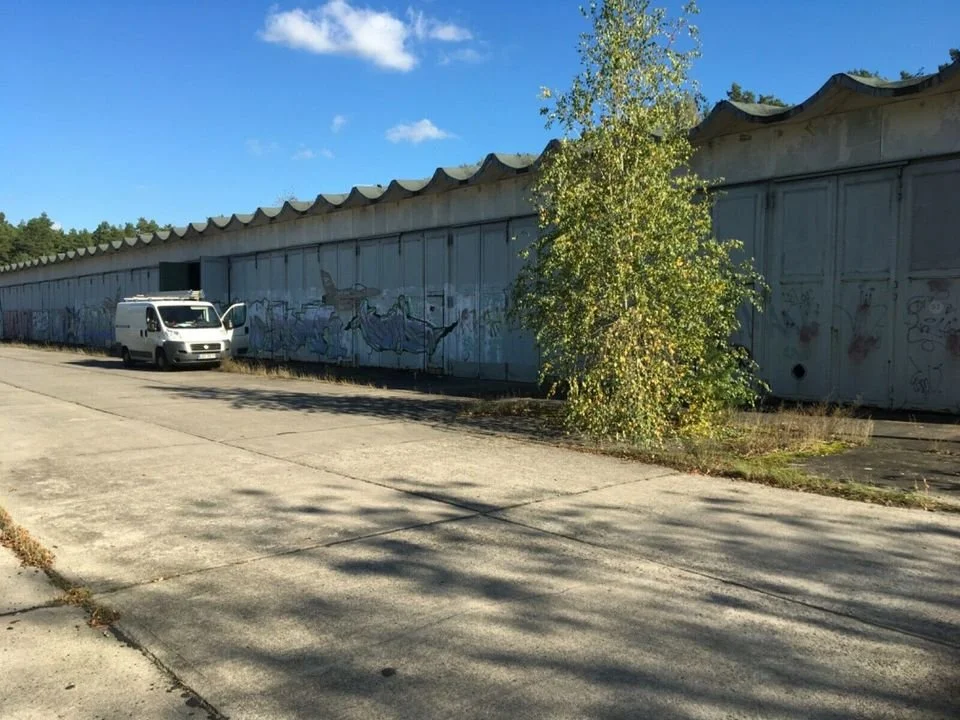Aussenansicht-Unterstellplatz-fuer-Wohnmobile-in-Wernsdorf-bei-Berlin.jpg