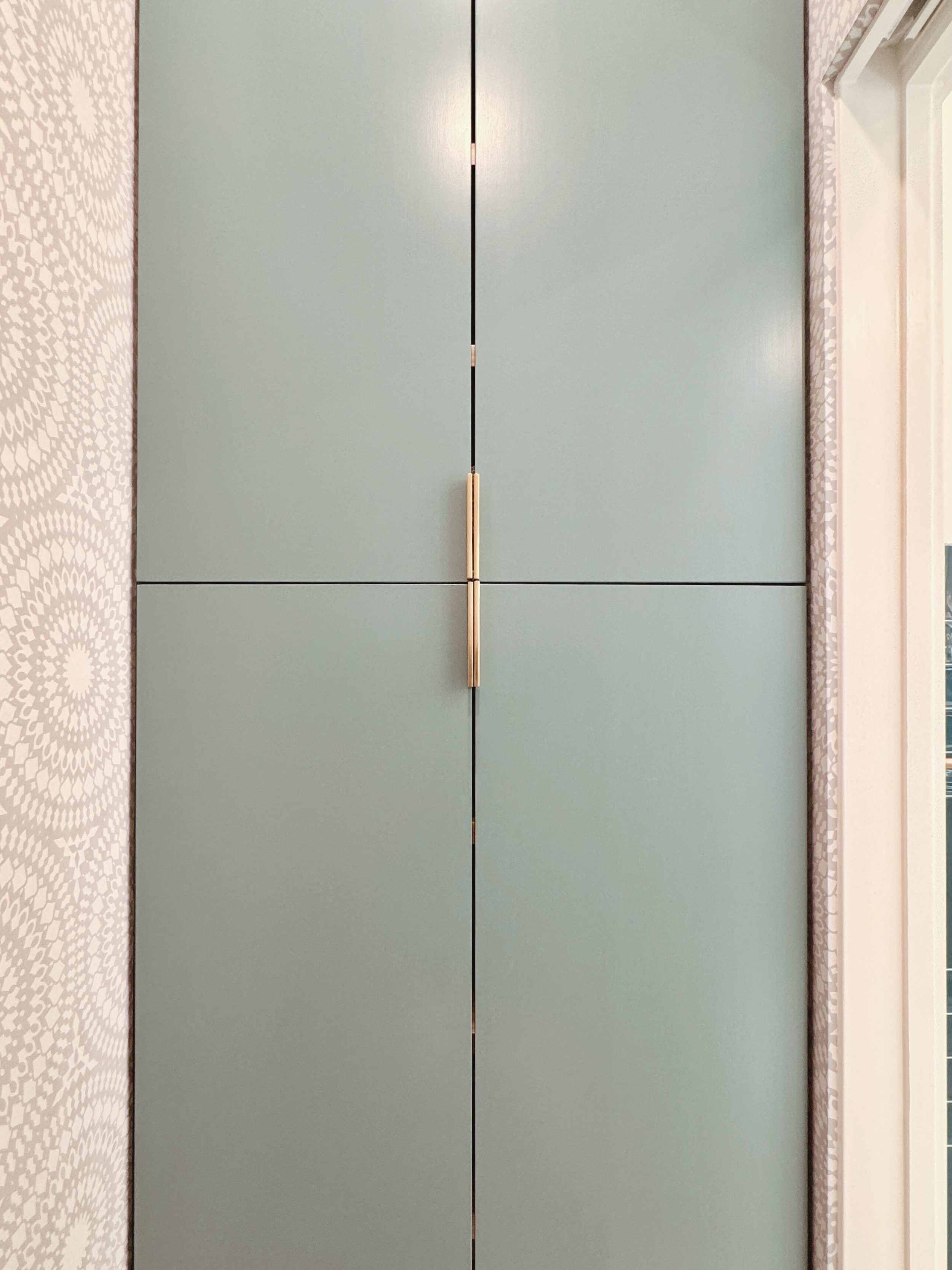 LARSON - OXFORD STREET - CABINETS - LEVELLED AND FILTEREED - 3.11.26.png