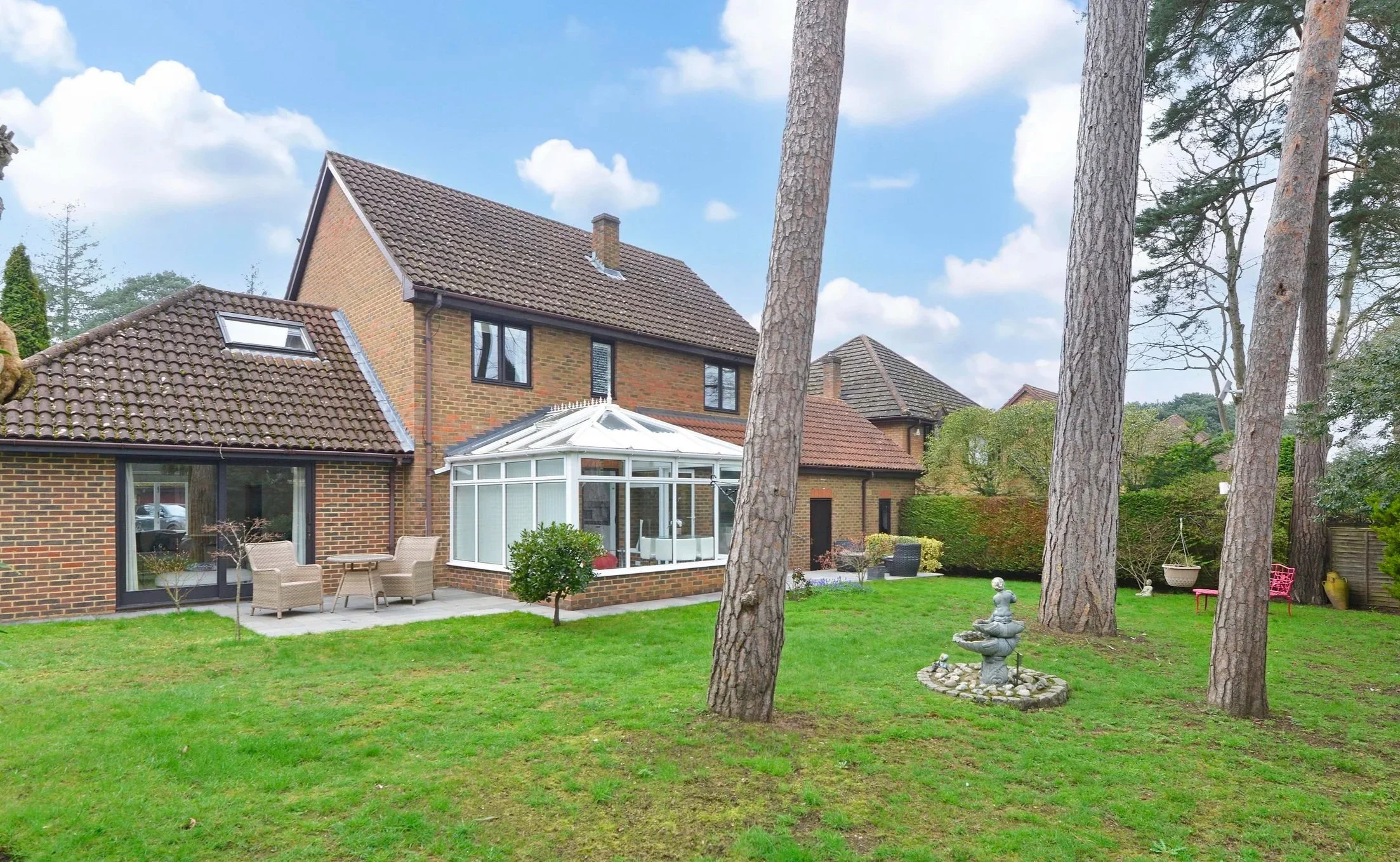 Sorbie Close, Weybridge, Surrey