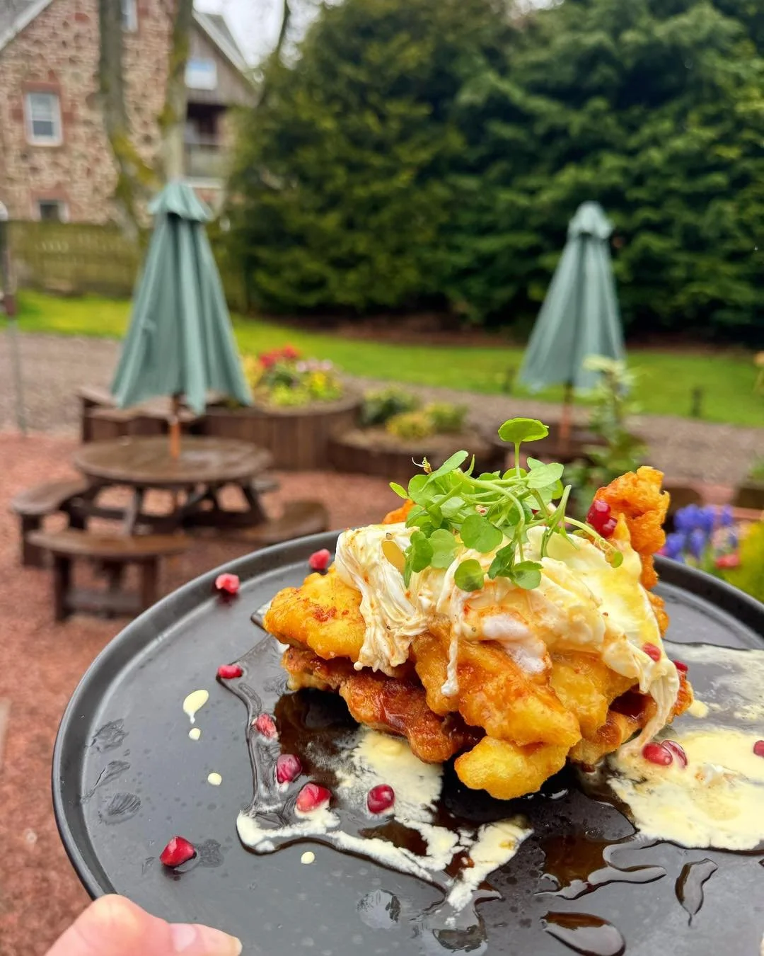 One of our current favs&hellip; 👀

Crispy chicken, golden waffle, poached eggs &amp; a little bit of magic on top 🤤

Sweet meets savoury!

👉 Are you sweet or savoury when it comes to waffles??

This might just change your mind 🐻

Open 10&ndash;4 