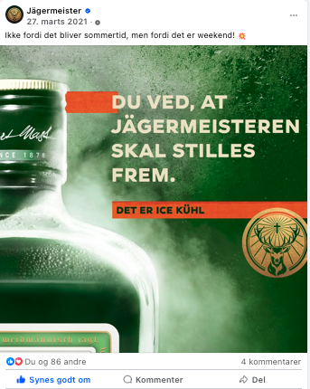 Reklame for Jägermeister med grøn baggrund, en flaske af mærket, logo og tekst, der siger 'Du ved, at Jägermeister skal stilles frem. Det er ice kühl'.