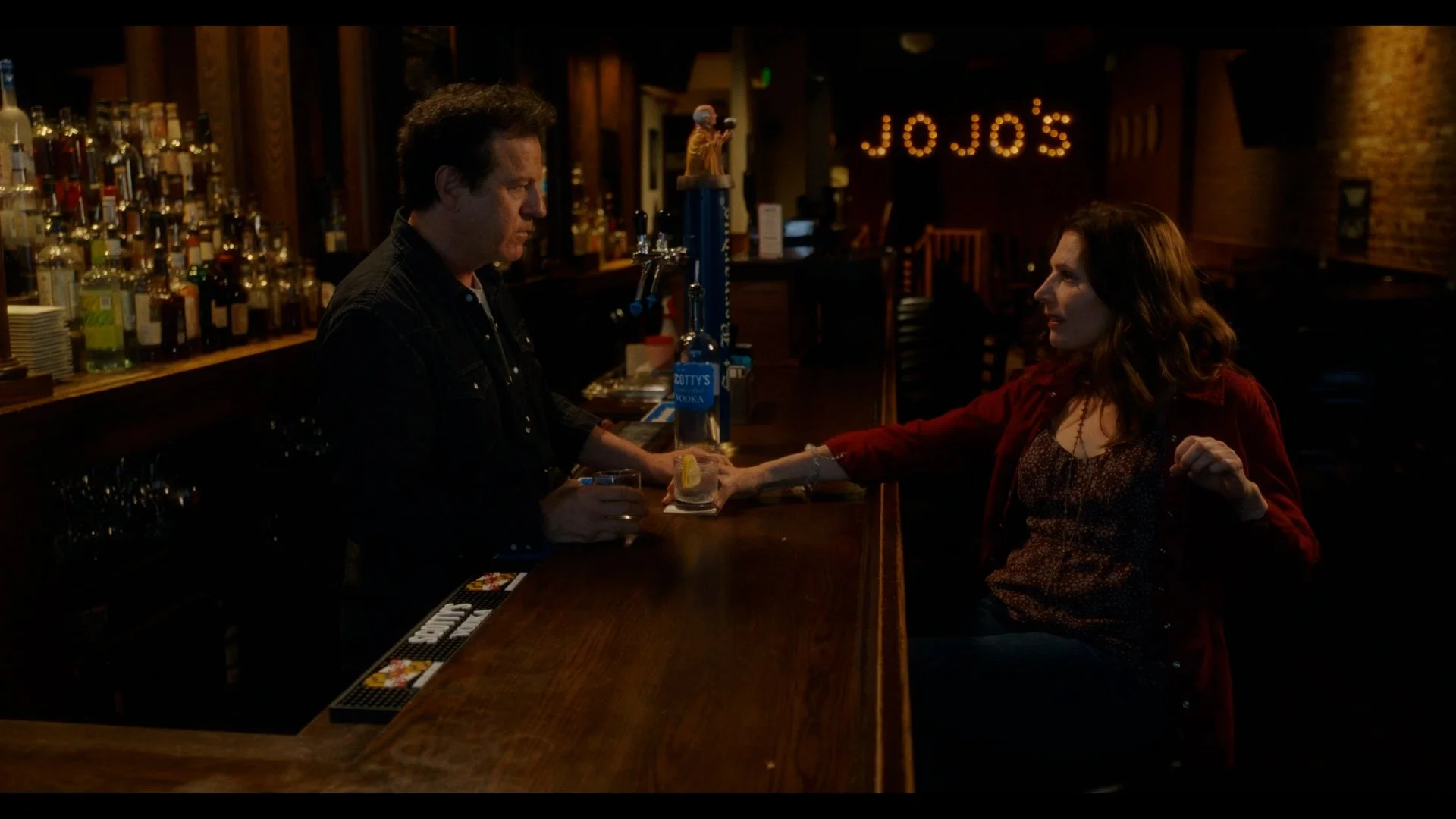 SPINSTERS - BAR - Jamie Lolly 1.jpg