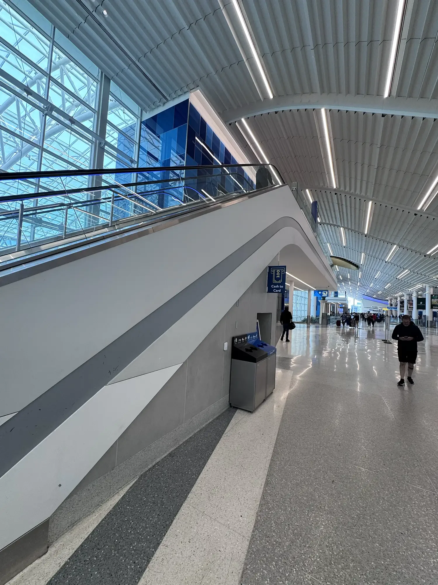 United-Painting-Services_Portfolio_Charlotte-Terminal-Expansion_image-14.webp