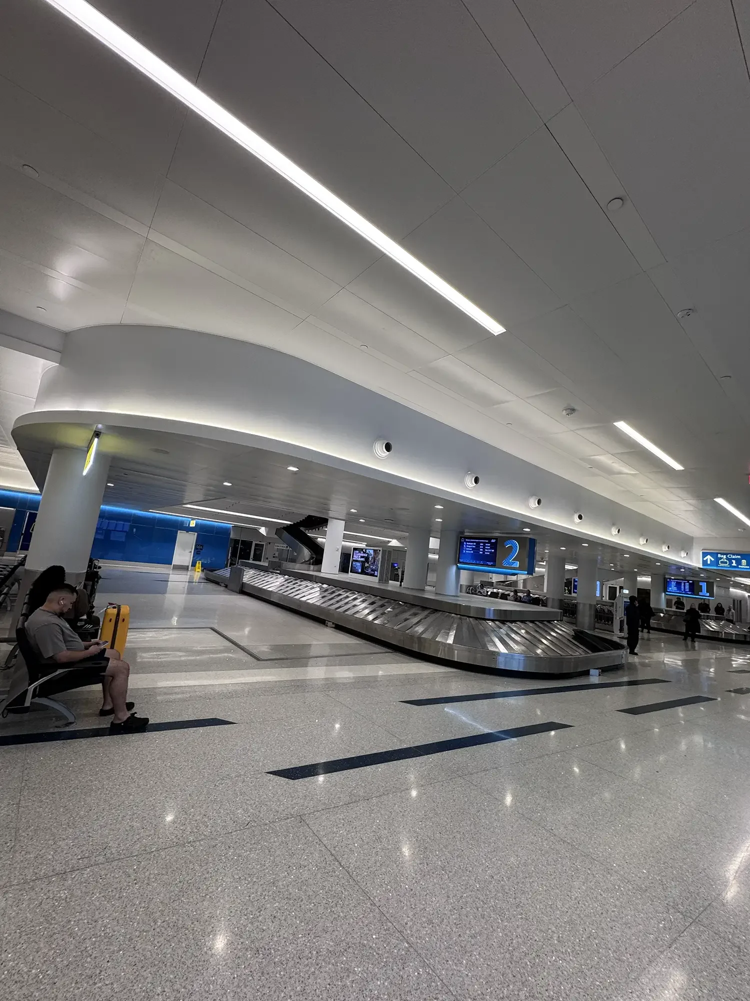 United-Painting-Services_Portfolio_Charlotte-Terminal-Expansion_image-23.webp