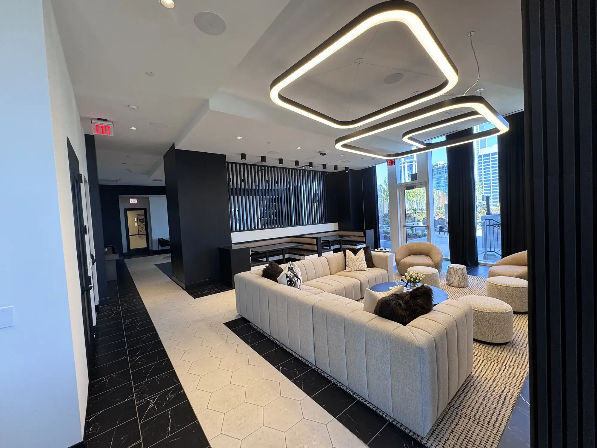 United-Painting-Services_Portfolio_111-S-Tryon_image-34.webp
