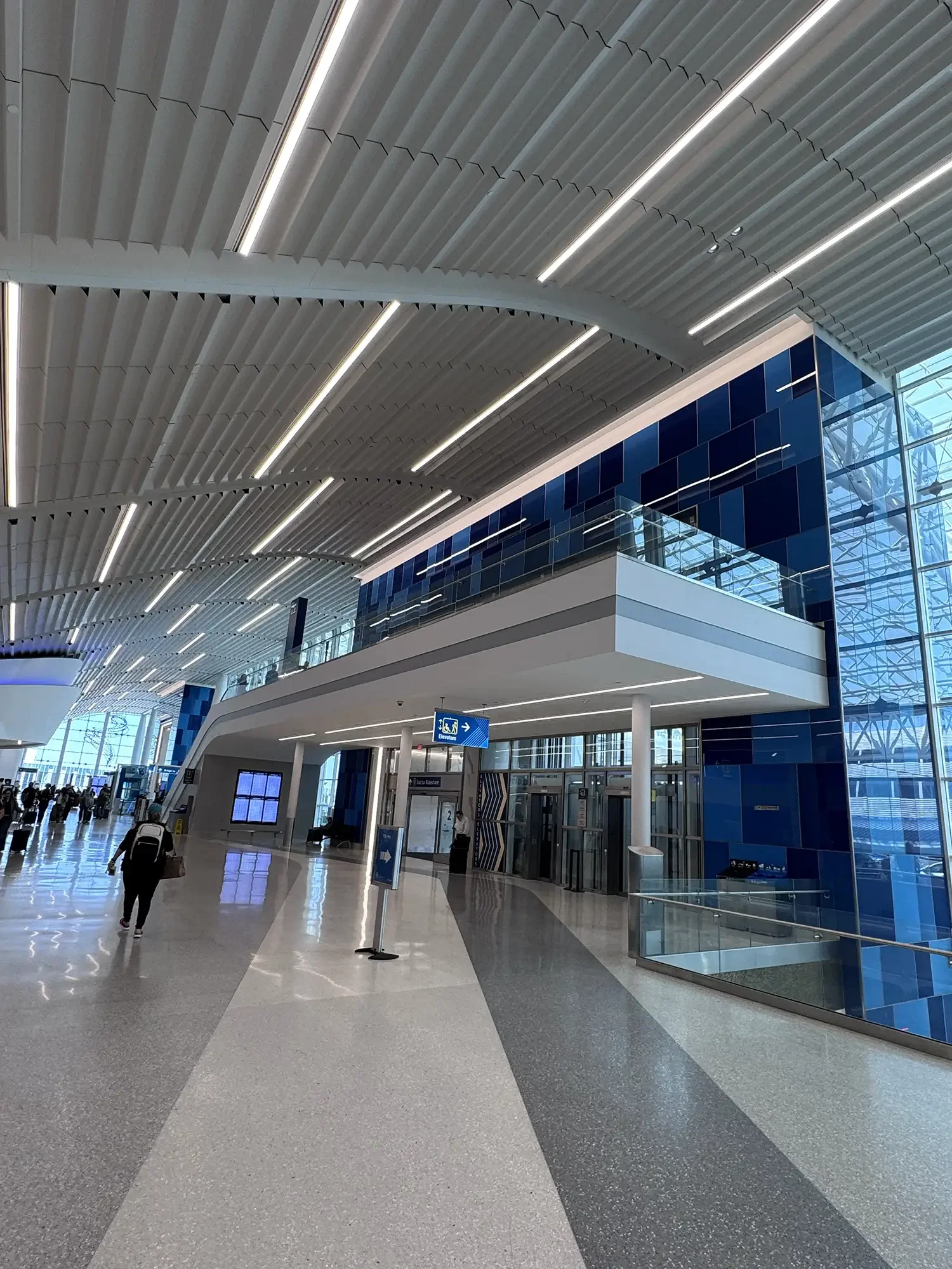United-Painting-Services_Portfolio_Charlotte-Terminal-Expansion_image-18.webp