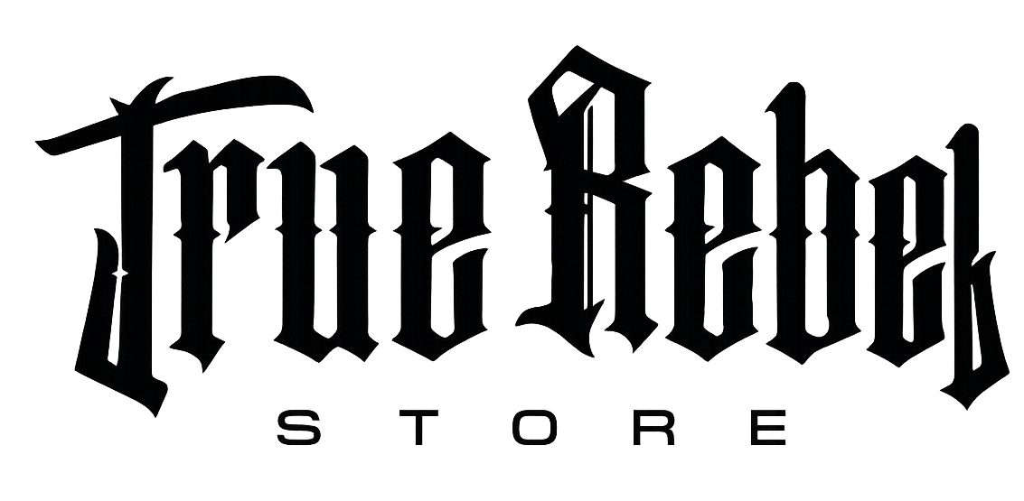 Schriftzug 'Prime Licensed STORE' in stilisierter, dunkler Schrift auf schwarzem Hintergrund.