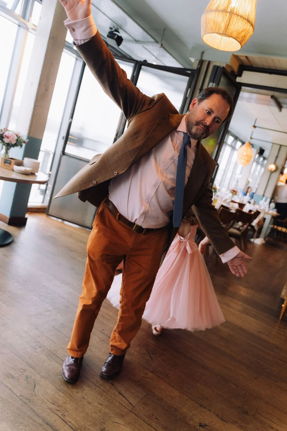 Documentary_Wedding_Photography_By_Alex_Gell_Tom_&_Amanda_0411.jpg