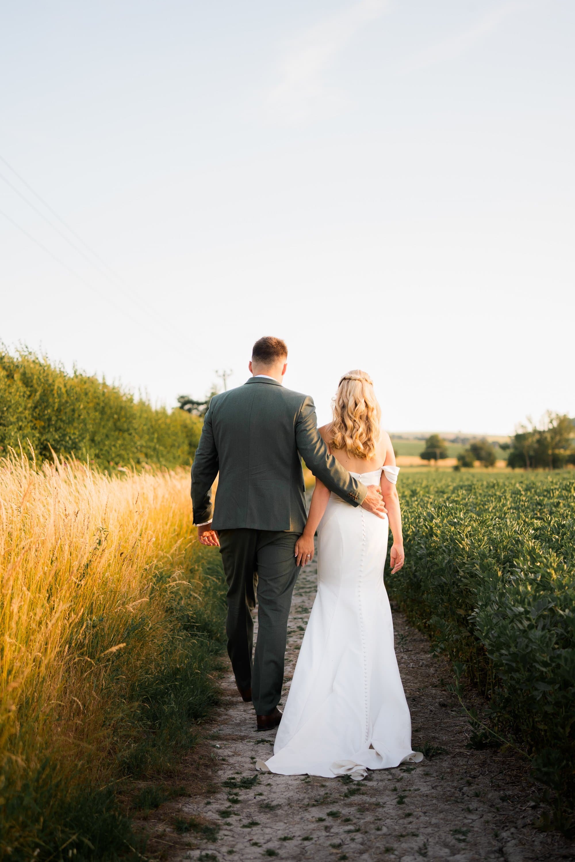 Documentary-Style Wedding Photography in Berkshire by Alex Gell