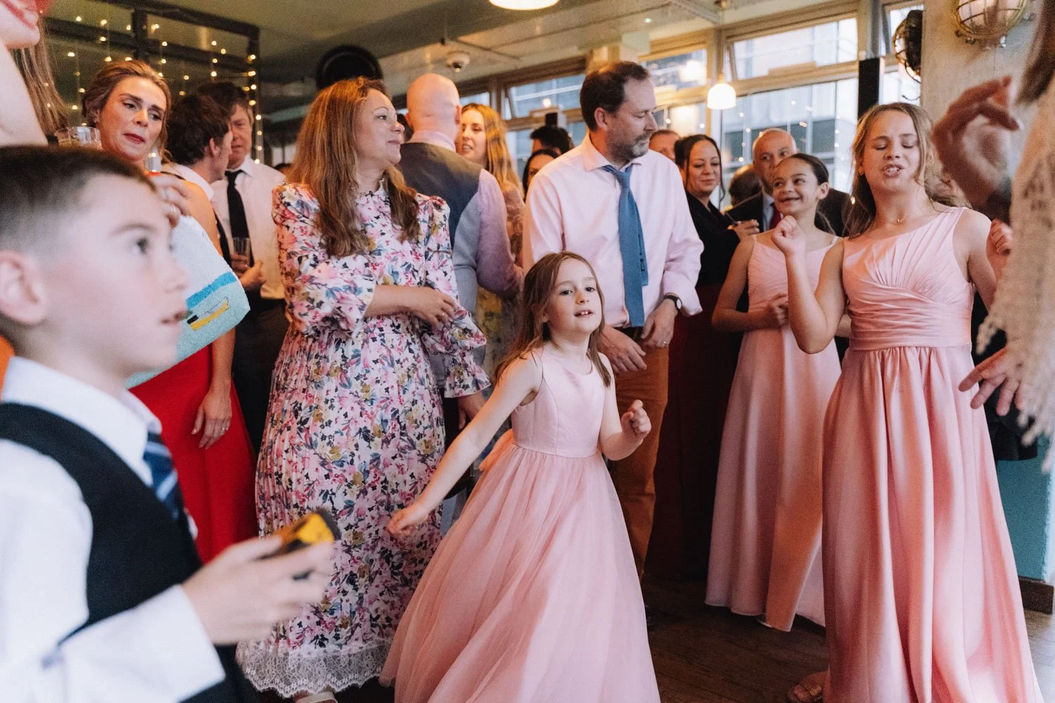 Documentary_Wedding_Photography_By_Alex_Gell_Tom_&_Amanda_0442.jpg