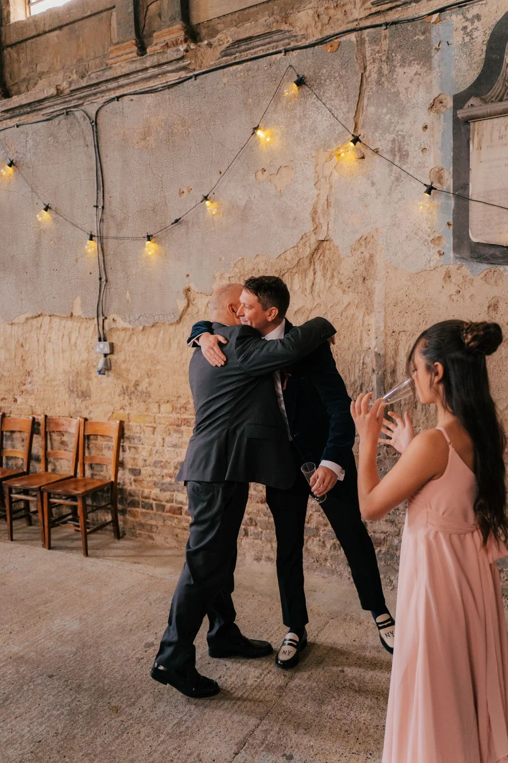 Documentary_Wedding_Photography_By_Alex_Gell_Tom_&_Amanda_0190.jpg