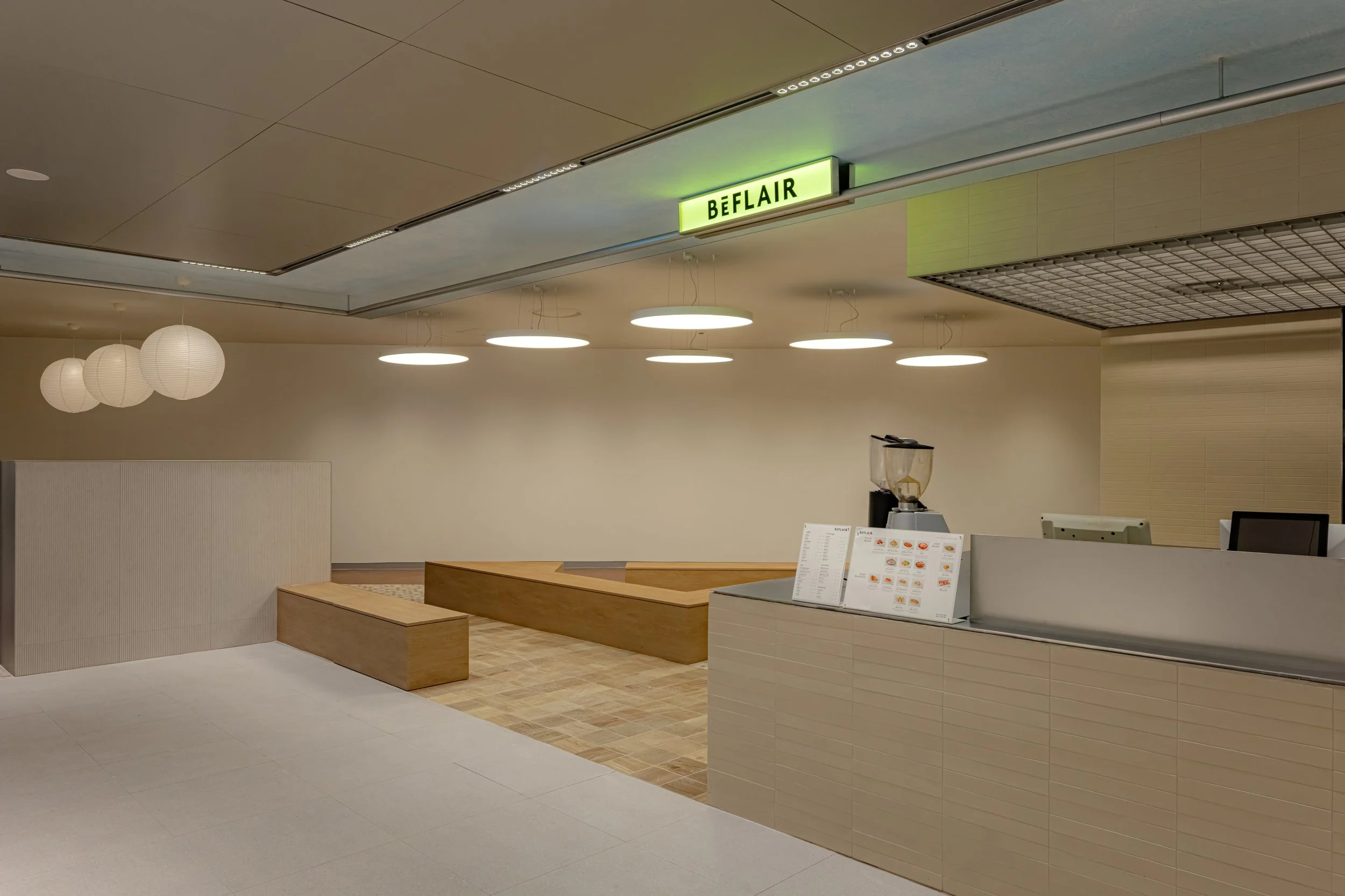 -Constructed by 스페이스 한뼘_HandSpace 노원롯데백화점 비플레어 상업공간 인테리어