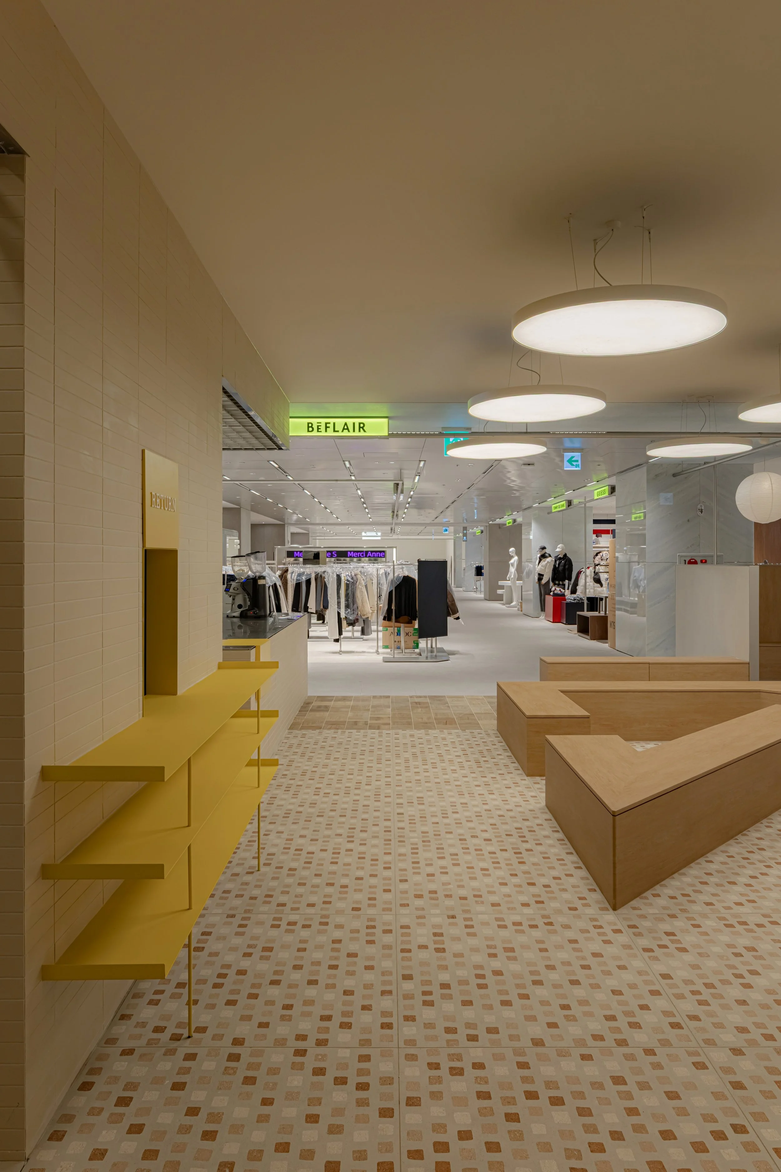 -Constructed by 스페이스 한뼘_HandSpace 노원롯데백화점 비플레어 상업공간 인테리어