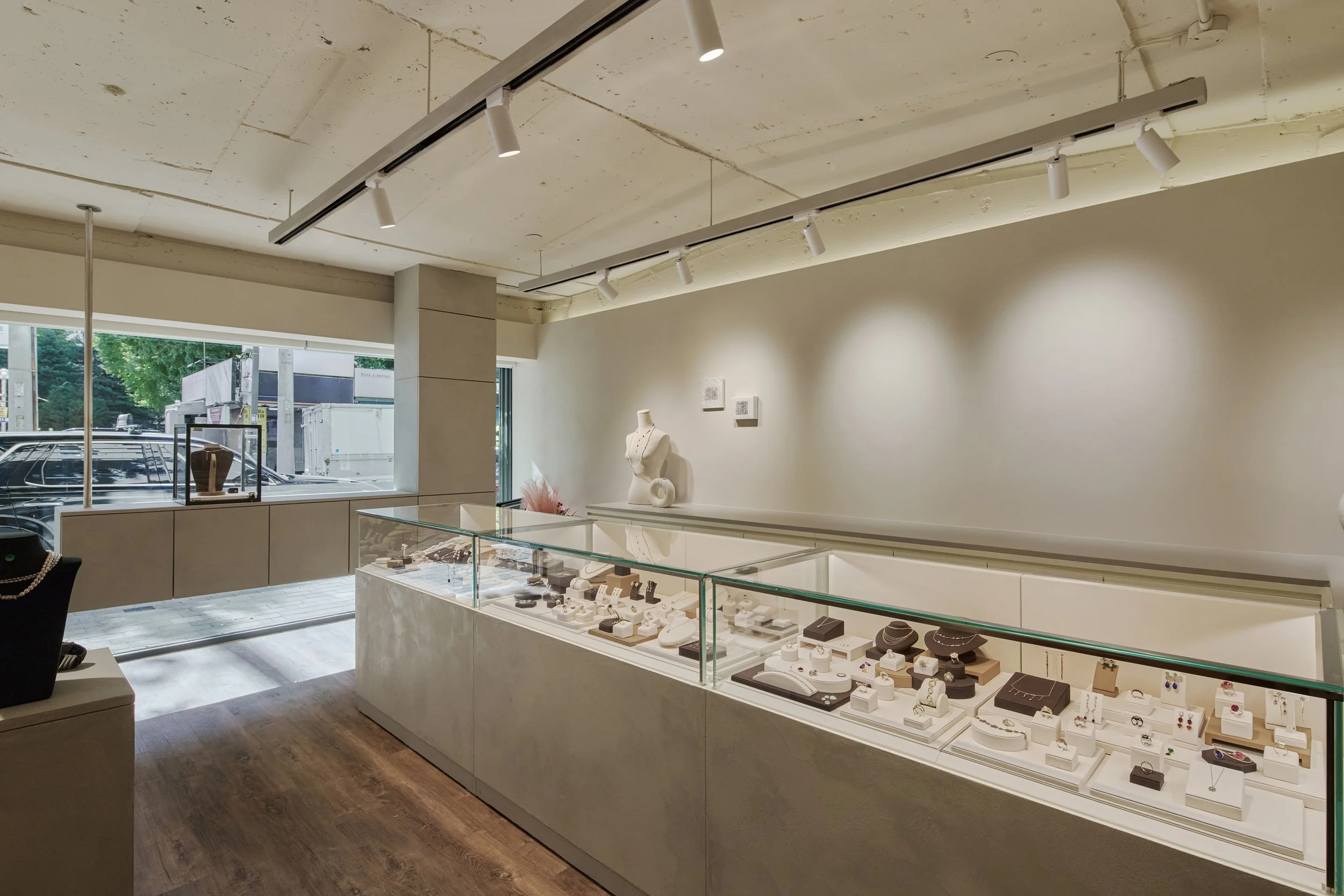 스페이스 한뼘_HandSpace 압구정 강남 소유 쥬얼리 스토어 (soyou jewelry store) 인테리어, 압구정 현대아파트 상가 인테리어