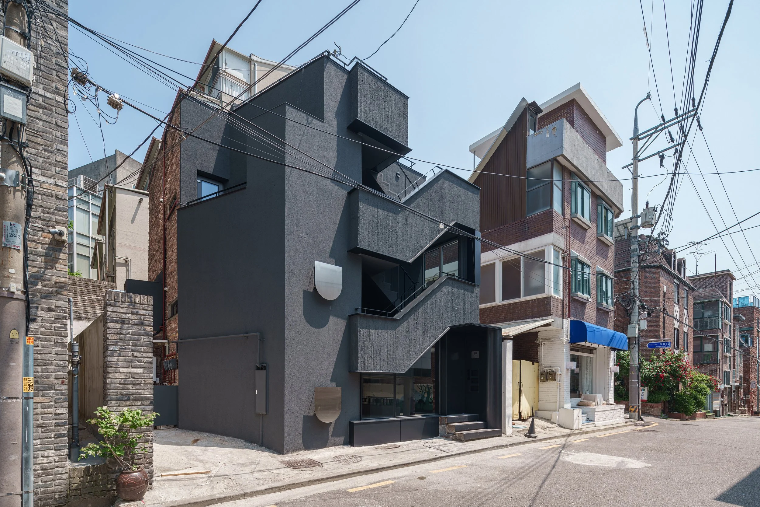스페이스 한뼘_HandSpace 어반네스트(Urban Nest) 동숭동 다세대 주택 리모델링 대학로 노후주택 리모델링 주택 리모델링 용도변경 대수선