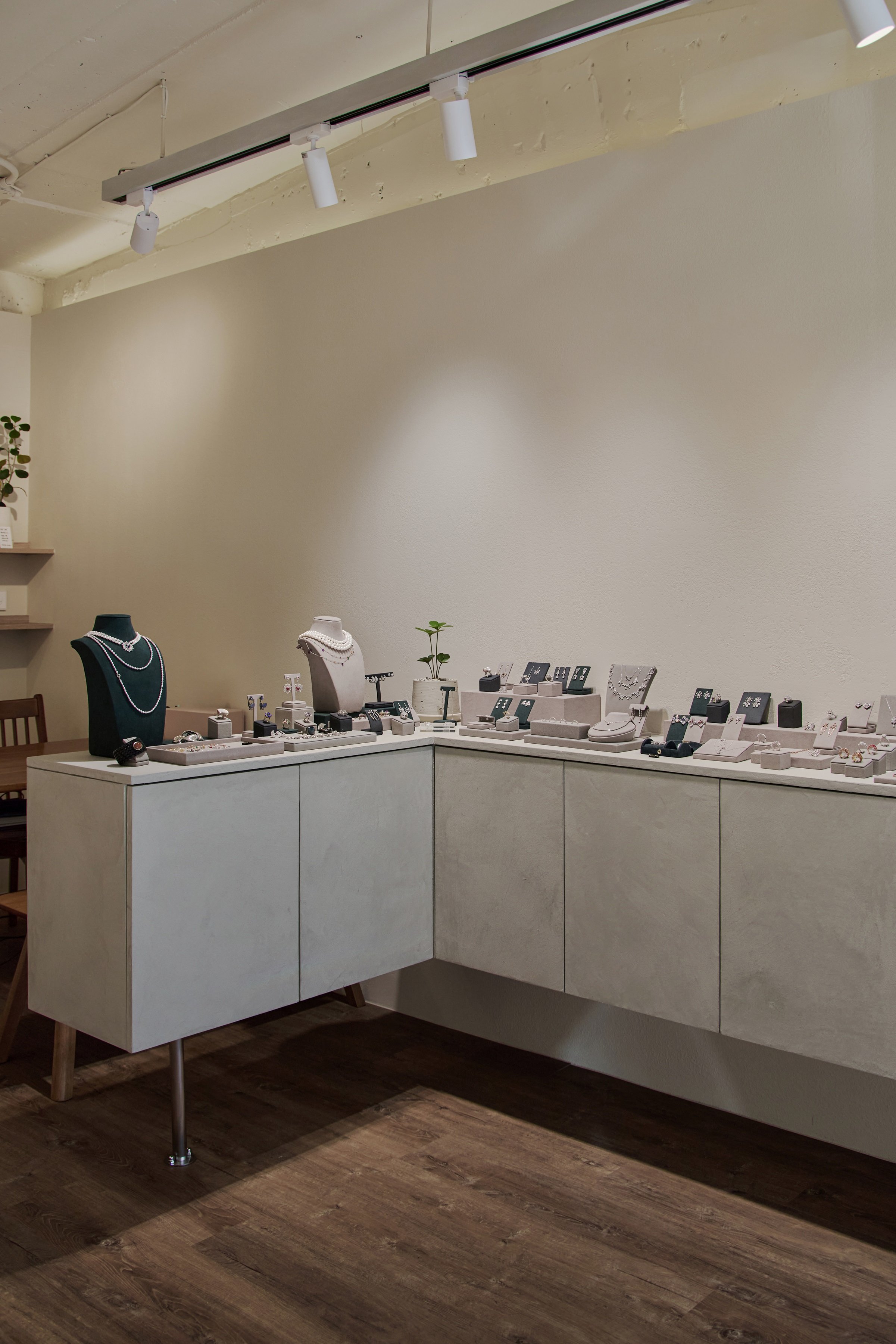 스페이스 한뼘_HandSpace 압구정 강남 소유 쥬얼리 스토어 (soyou jewelry store) 인테리어, 압구정 현대아파트 상가 인테리어