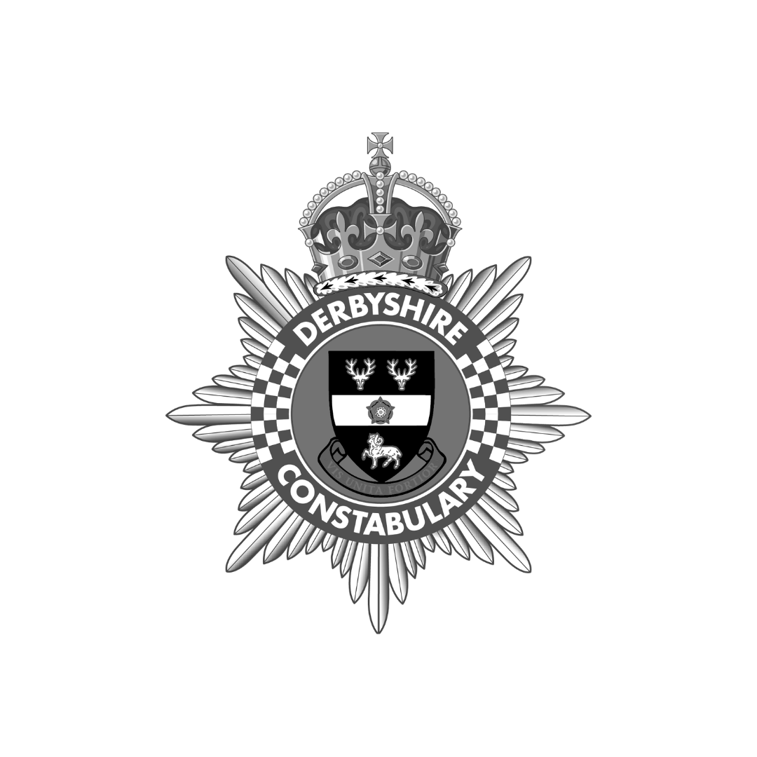 Derbyshire Constabulary logo with crown on top of the crest.