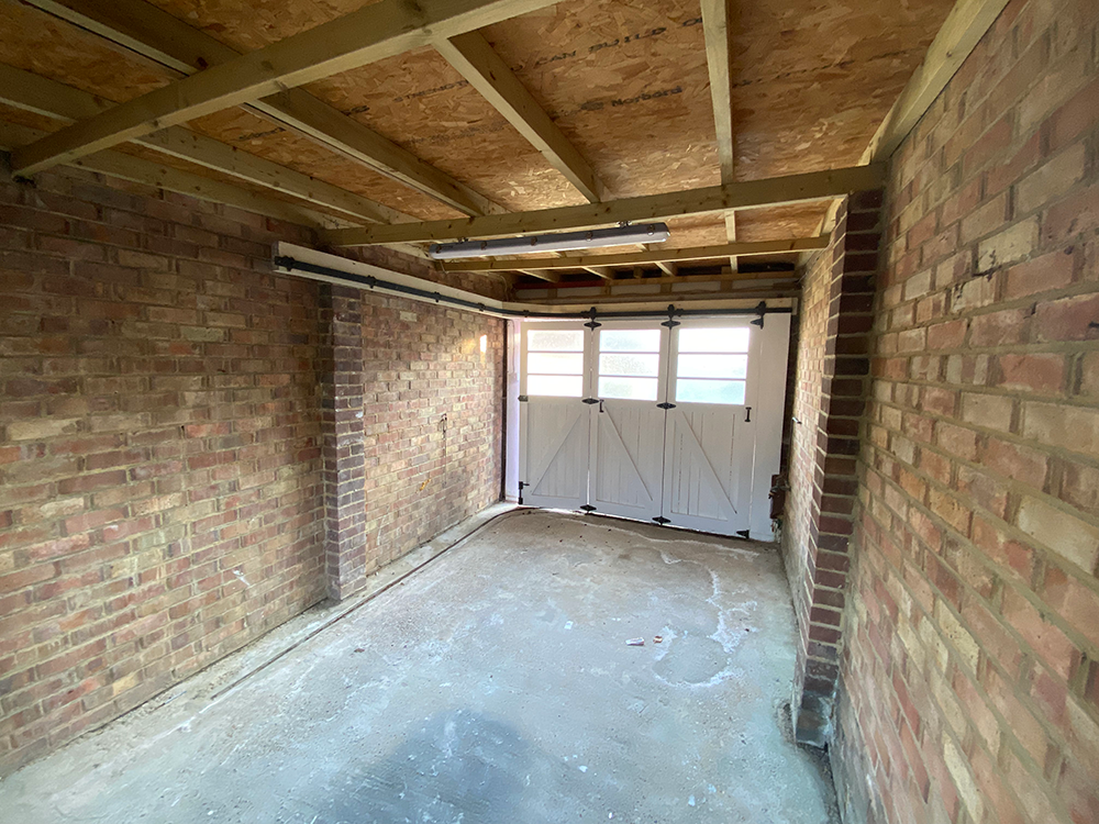 empty-garage.png