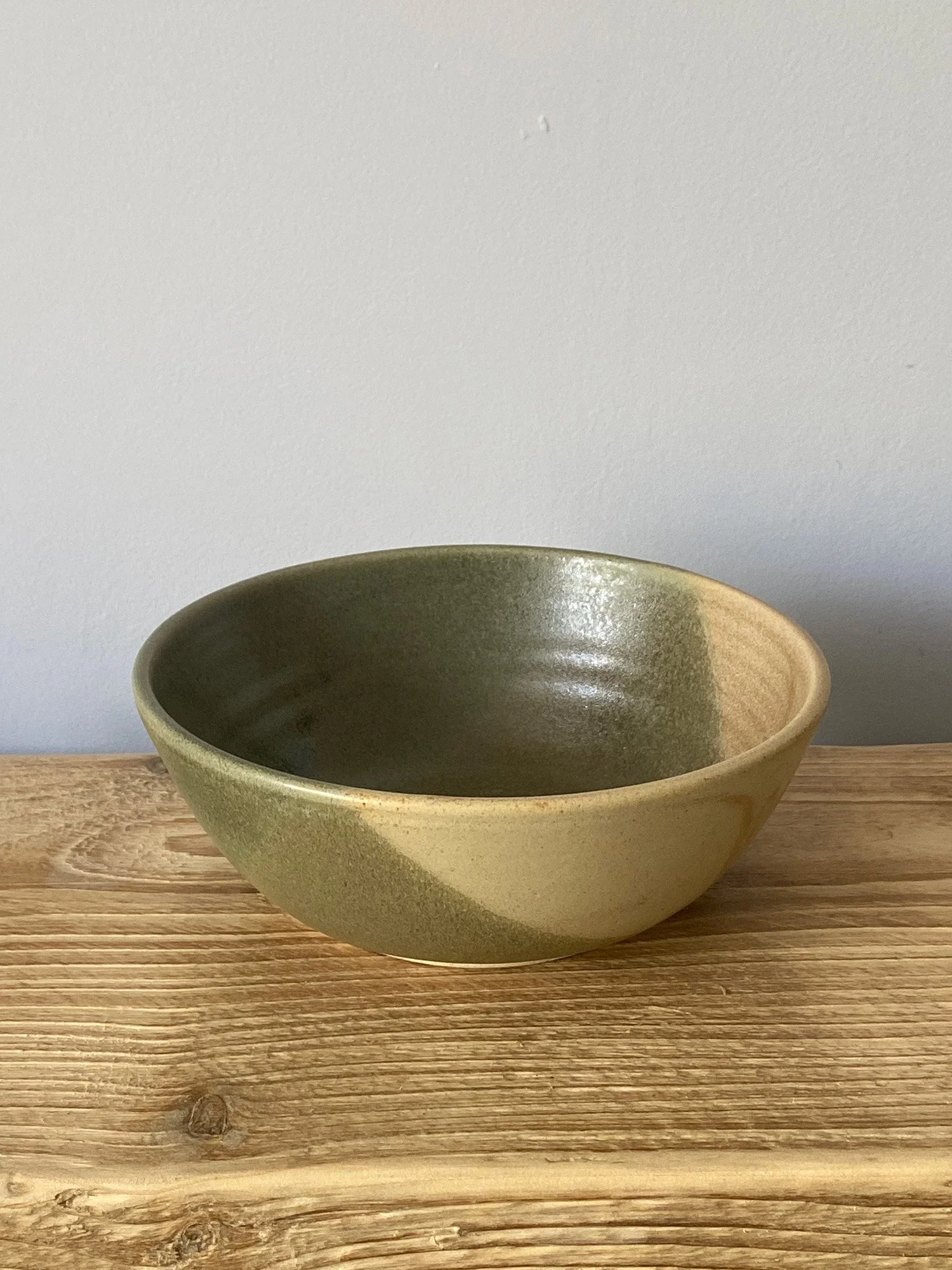 196. Oatmeal-bowl-green.jpg