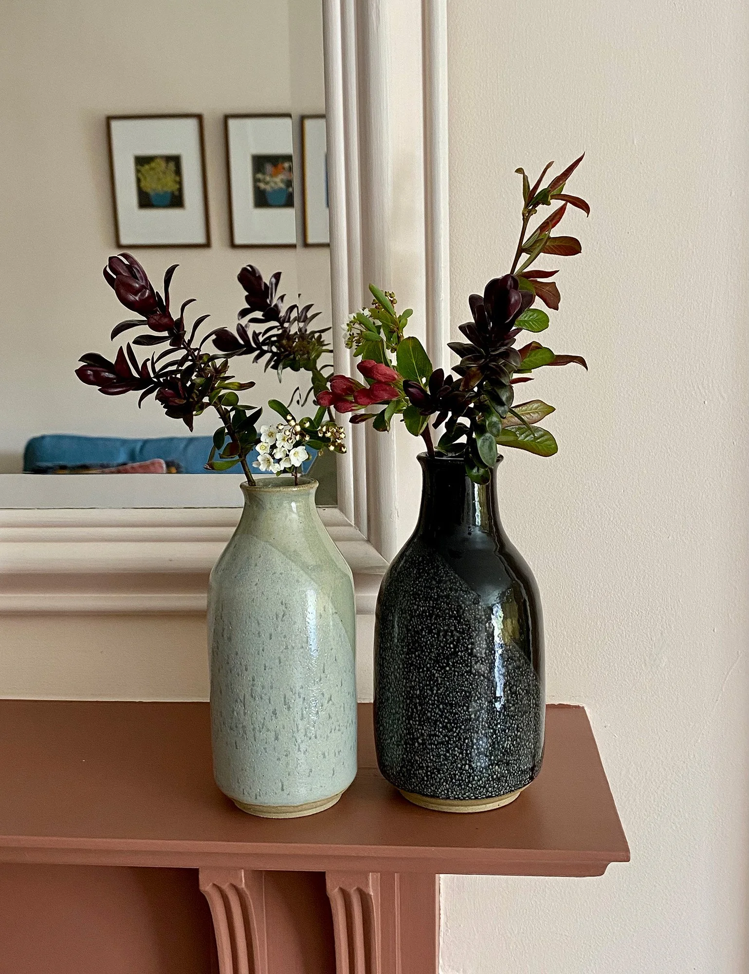 189-black-bottle-shelf.jpg