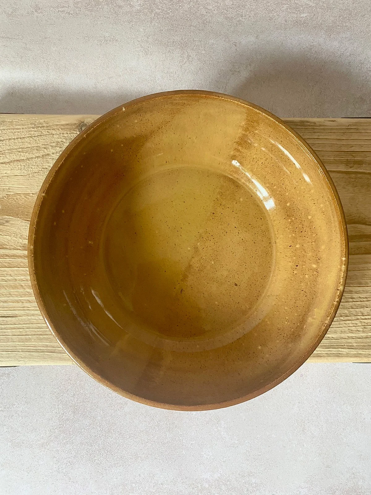 tan-speckle-bowl.jpg