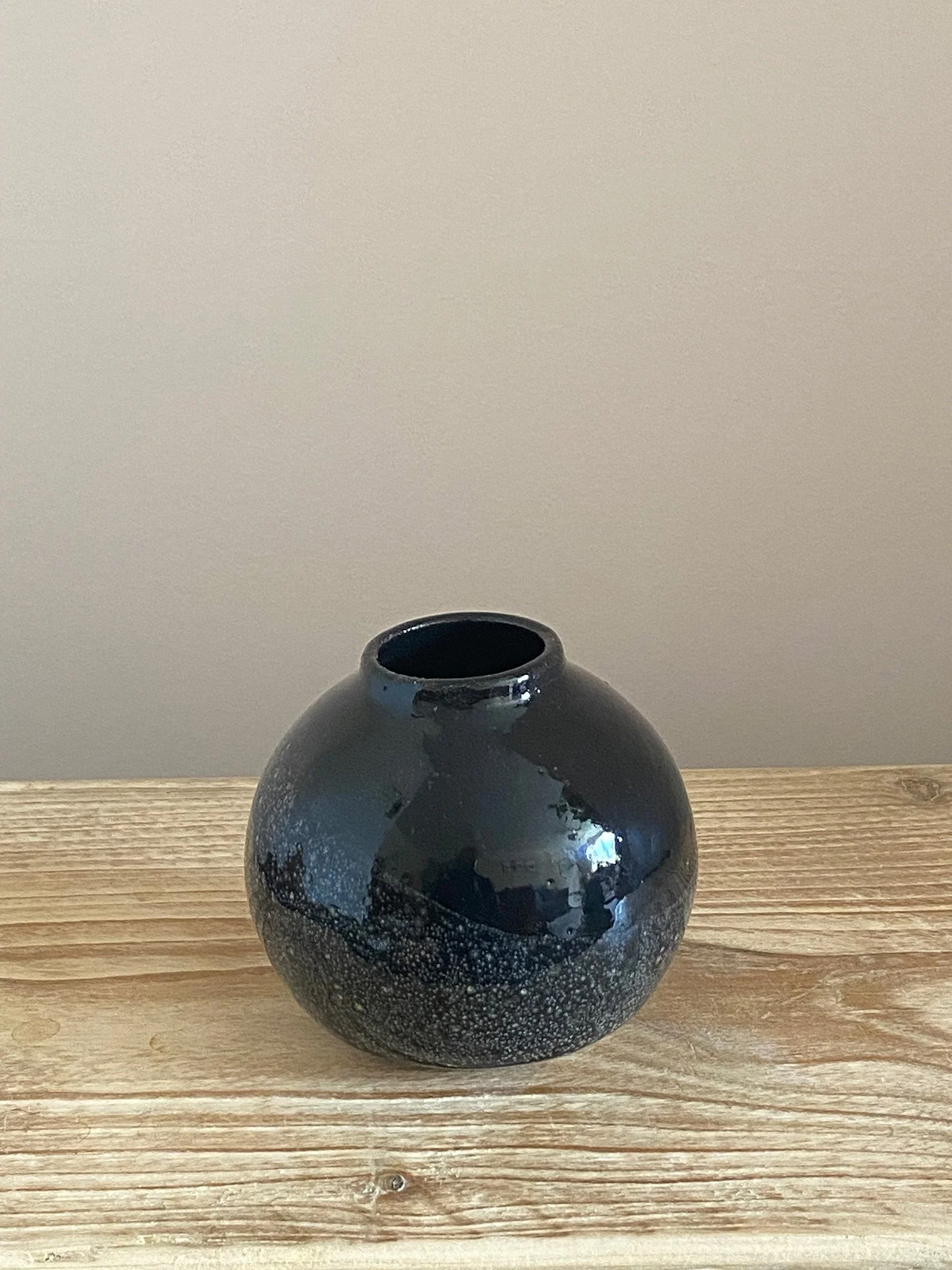 191.bud-vase-stoneware.jpg