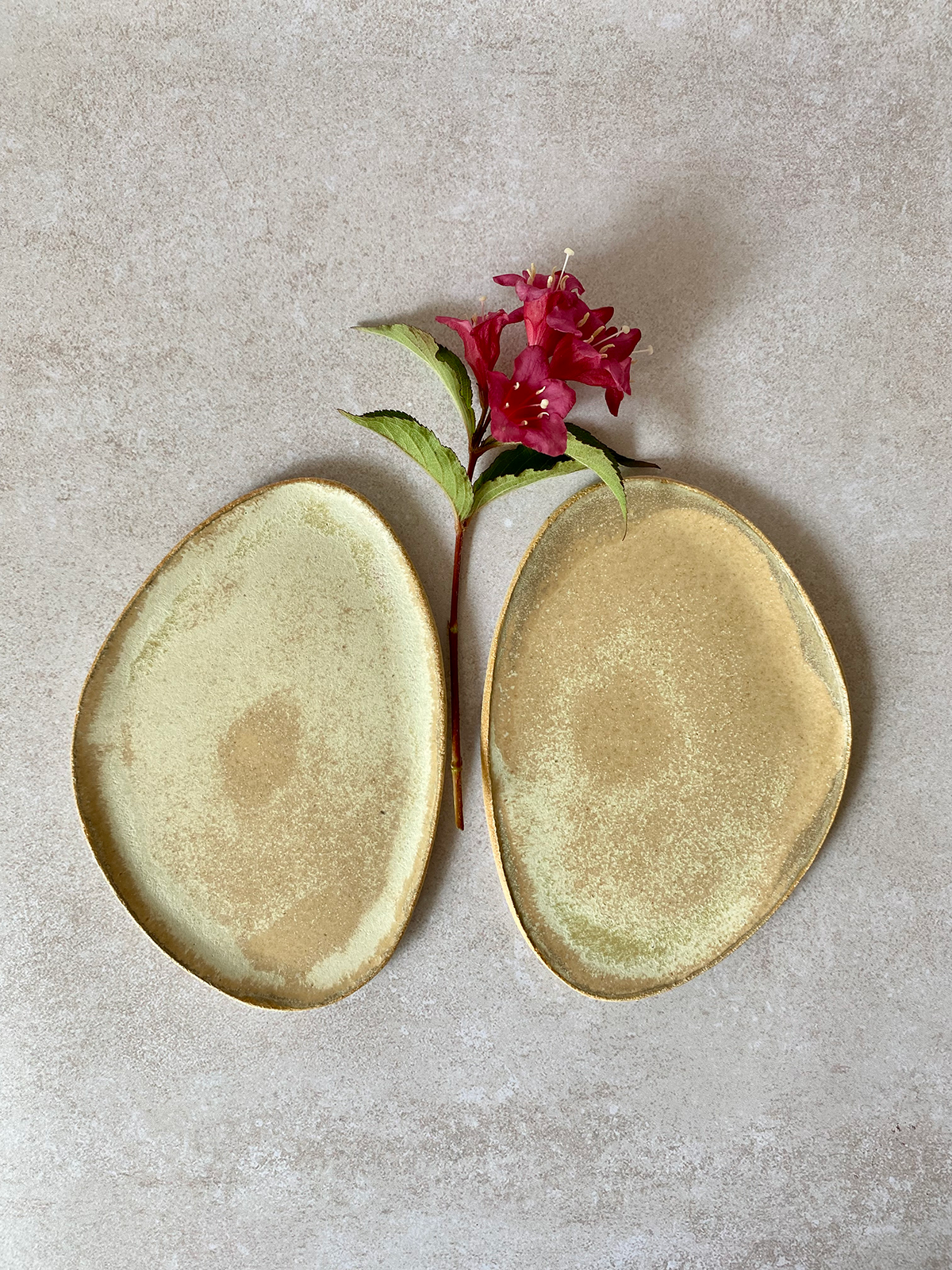 Sandstone Oval Plates - Pair