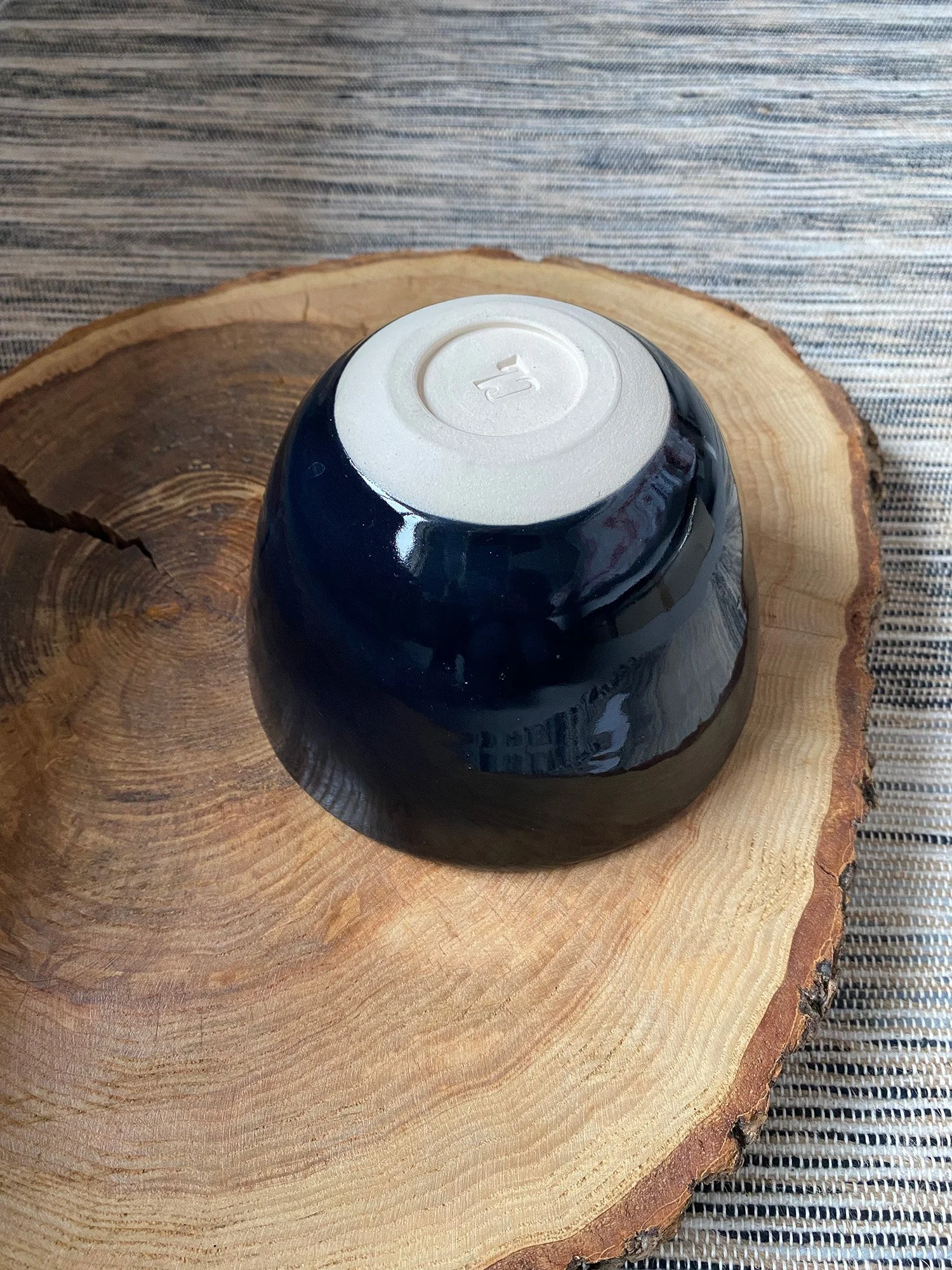 181.speckled-blue-bowl-blue.jpg