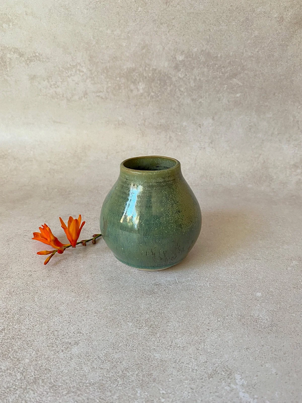 meadow-green-vase.jpg