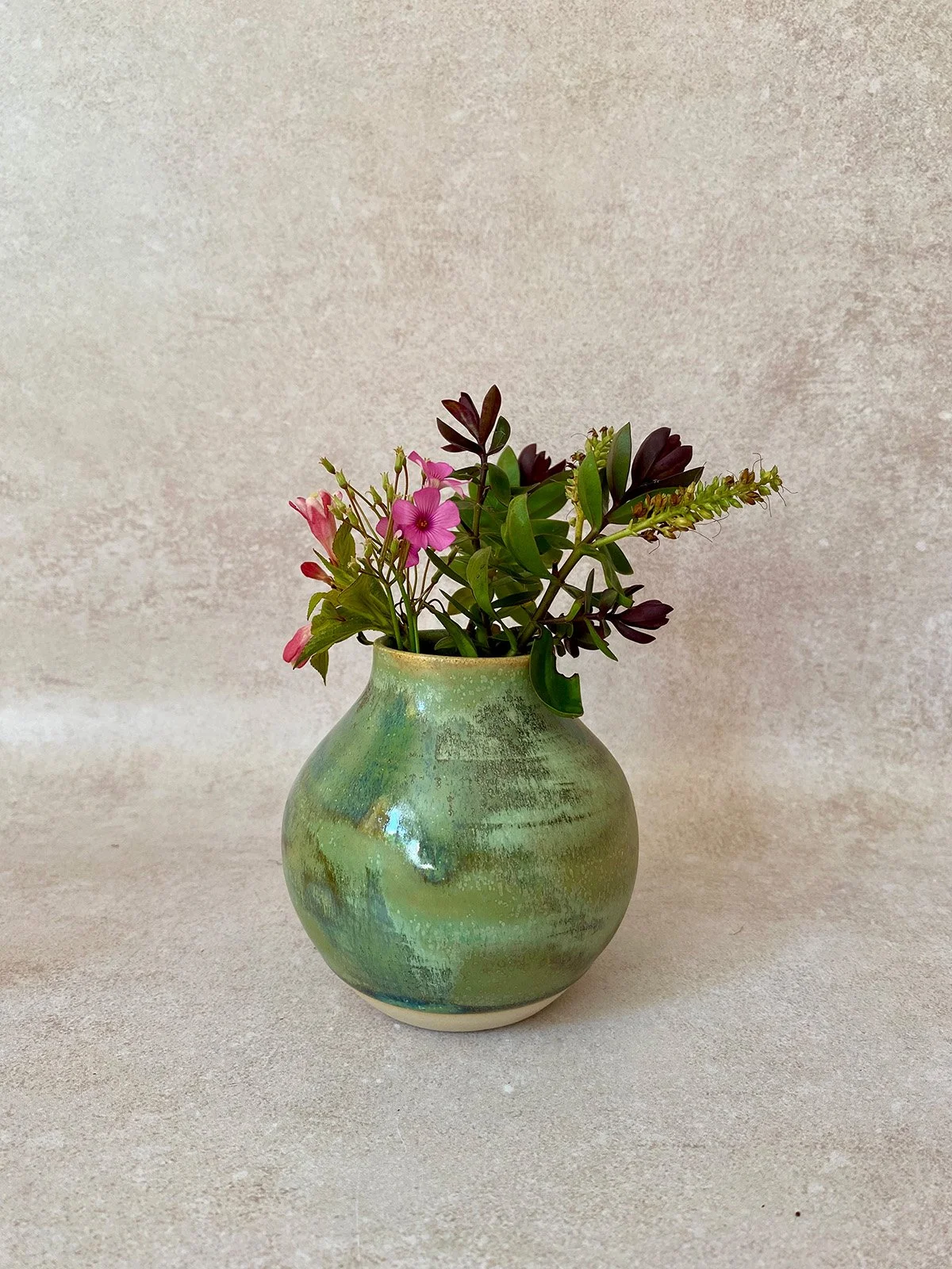 stoneware-vase.jpg
